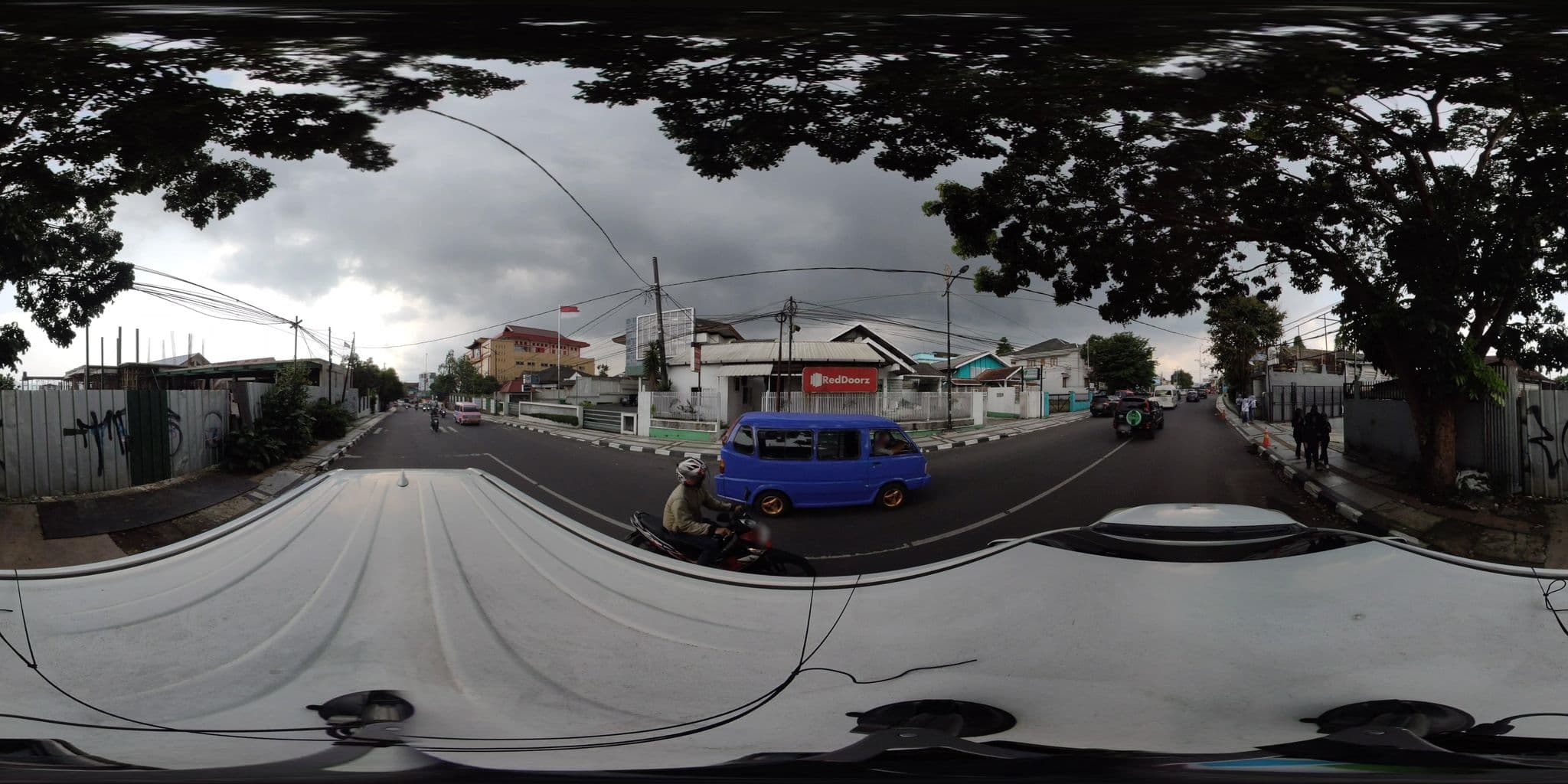 Street view near RedDoorz (Daun Hijau), Sukabumi — © danbjoseph (CC BY-SA · Mapillary)