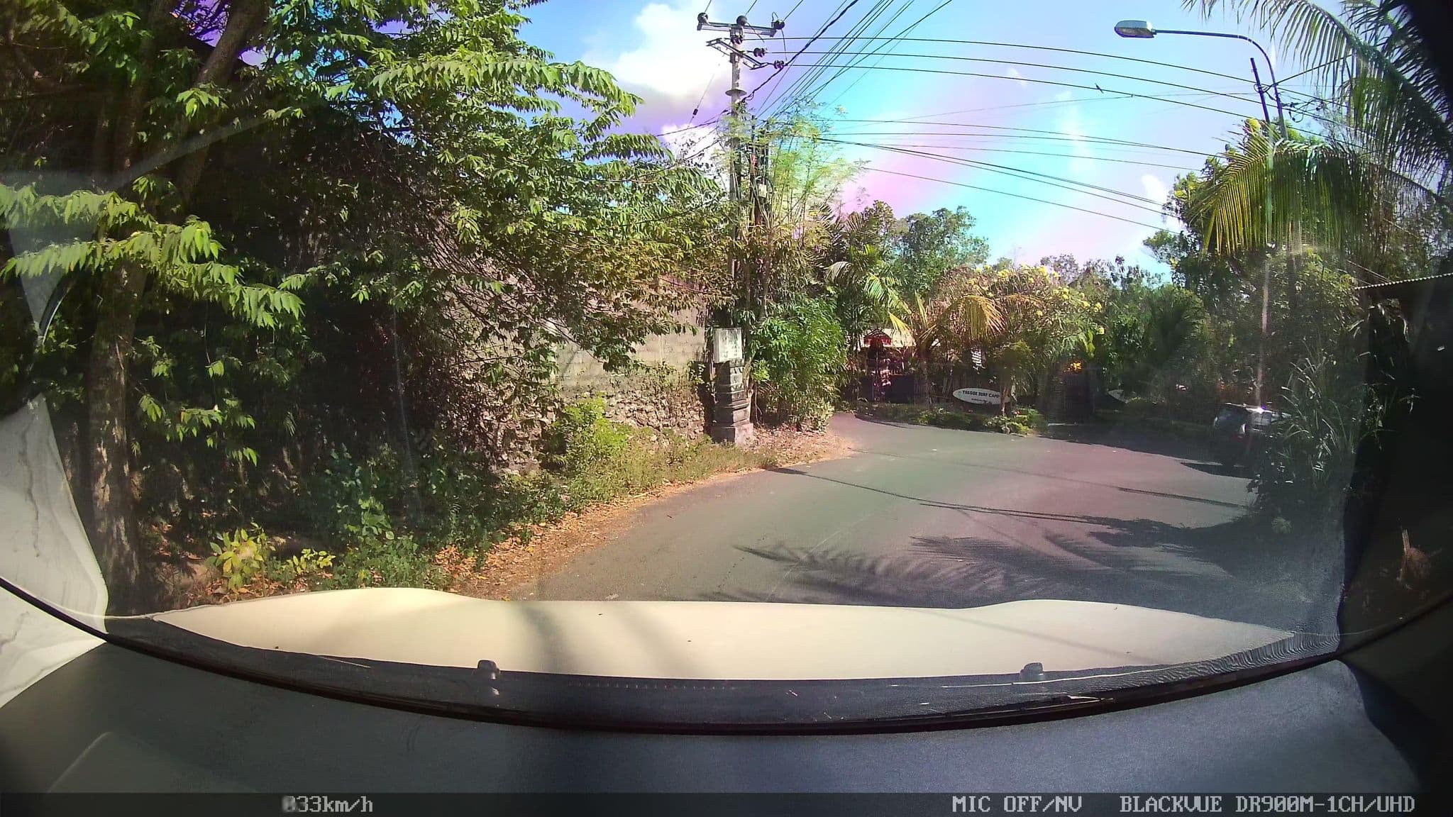 Street view near Tregge Surf Camp Uluwatu, Jimbaran — © kaart_2 (CC BY-SA · Mapillary)