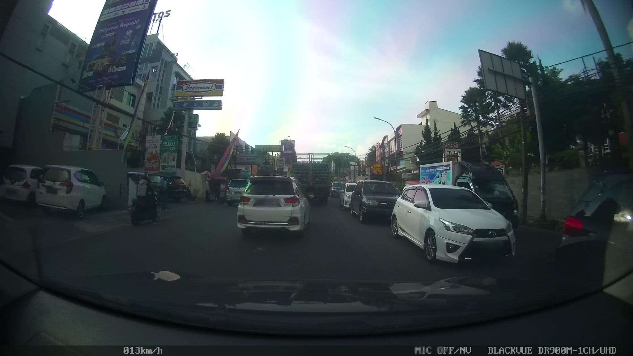 Street view near Kytos Hotel Bandung, Cimahi — © kaart_2 (CC BY-SA · Mapillary)