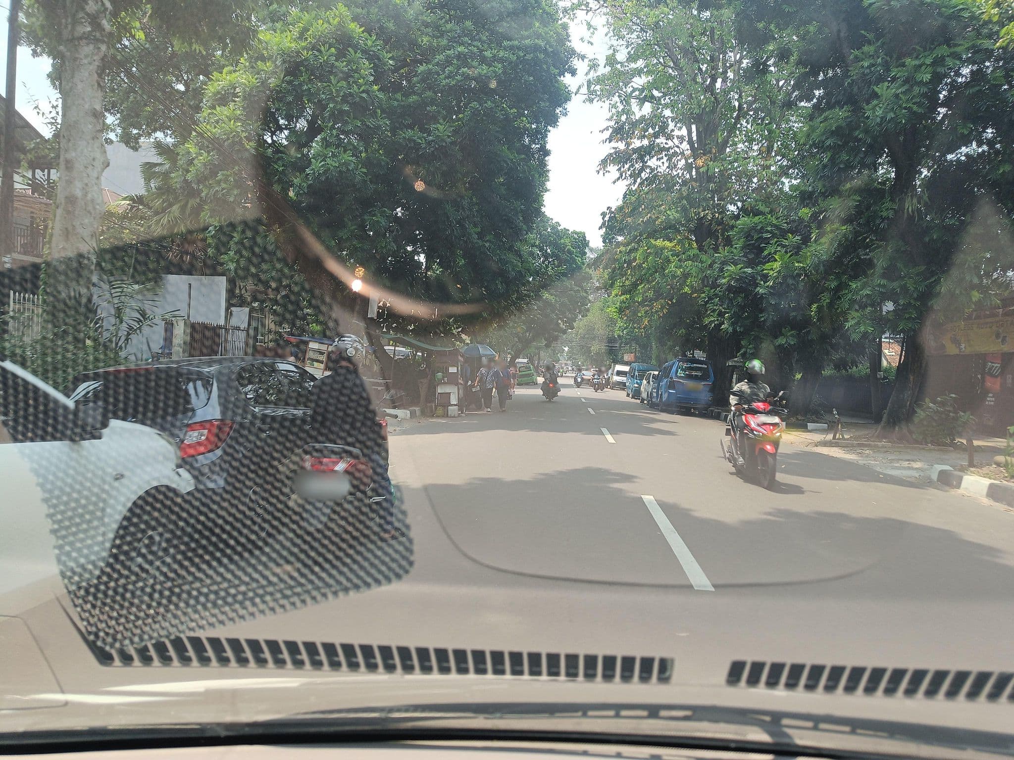 Street view near Wisma Bogor Permai, Bogor — © hen0ch (CC BY-SA · Mapillary)