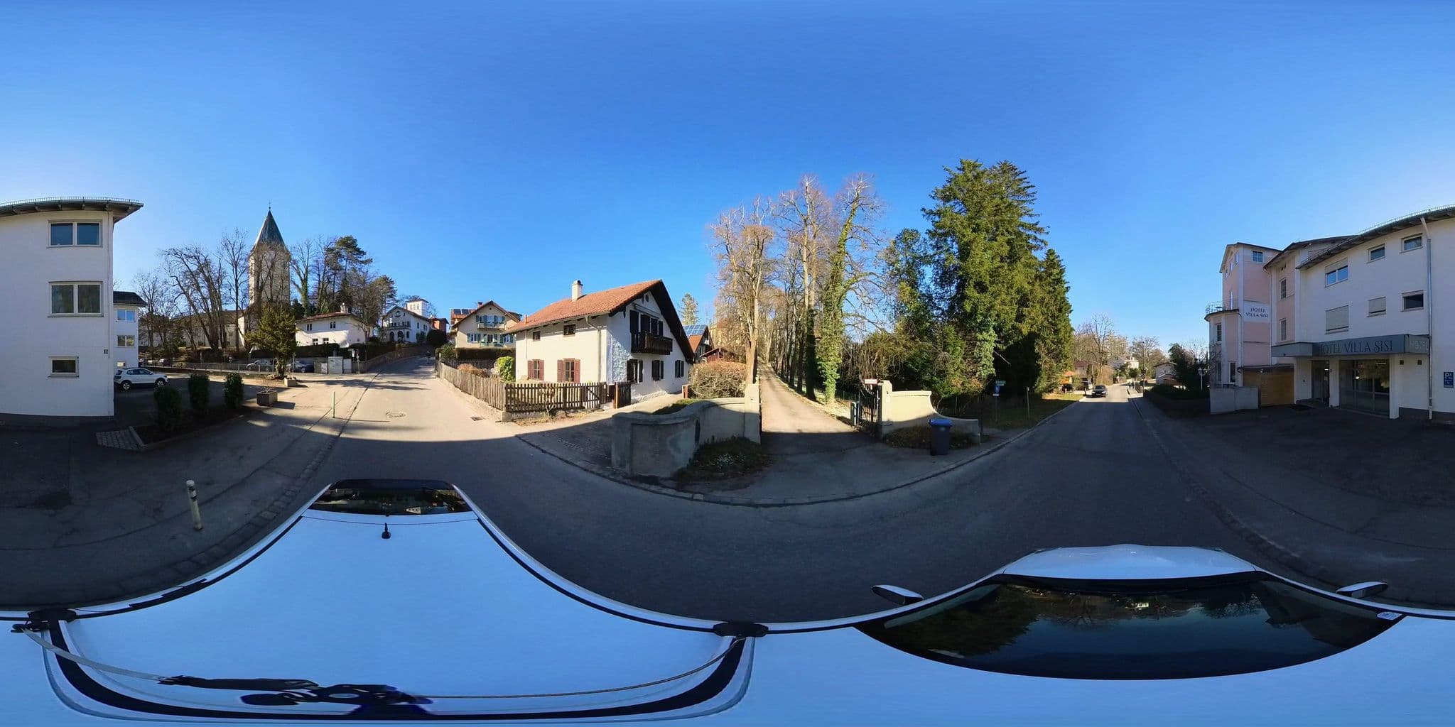 Street view near Hotel Villa Sisi, Feldafing — © osmplus_org (CC BY-SA · Mapillary)