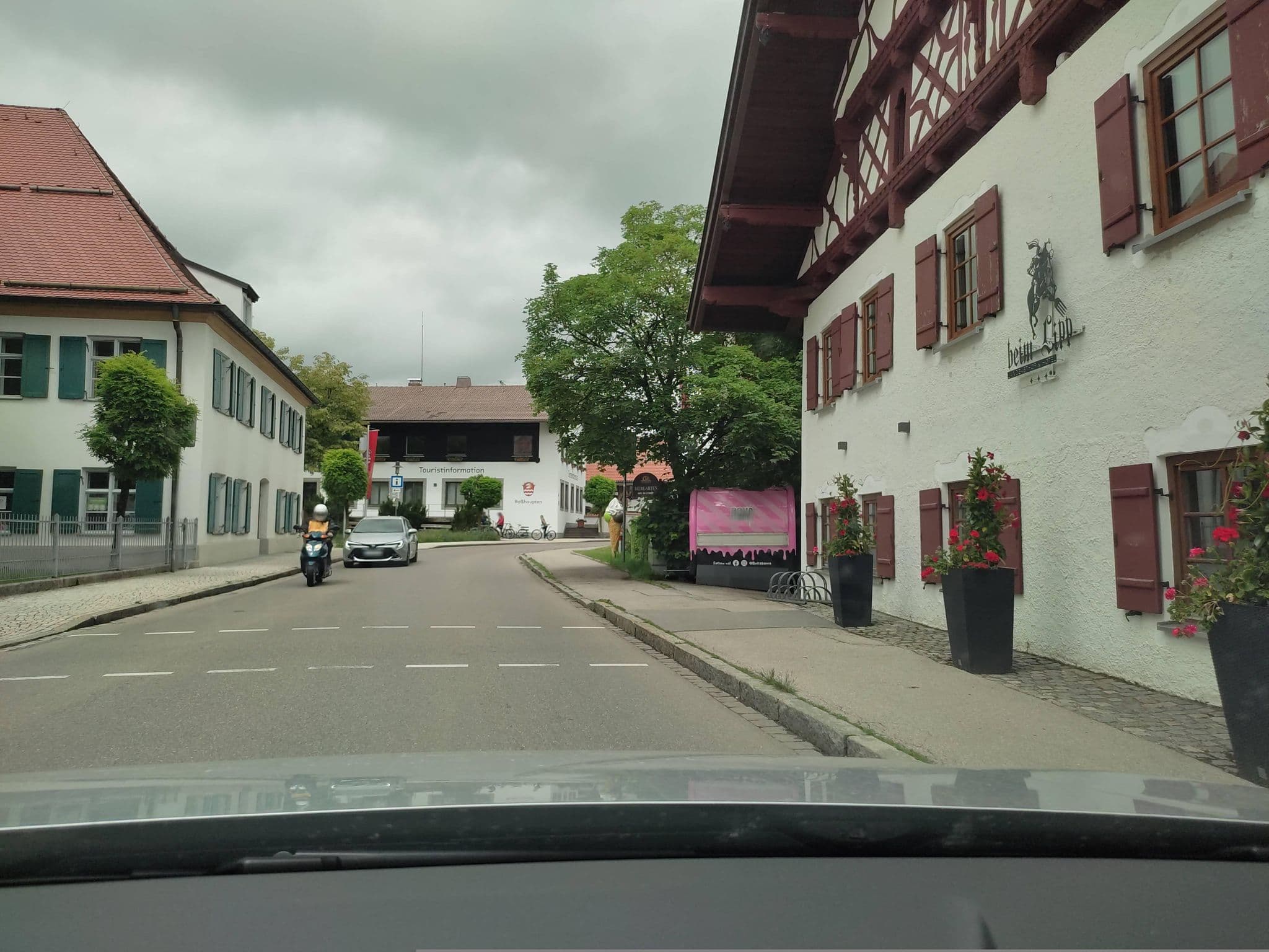 Street view near Beim Lipp, Hopferau — © rausk (CC BY-SA · Mapillary)