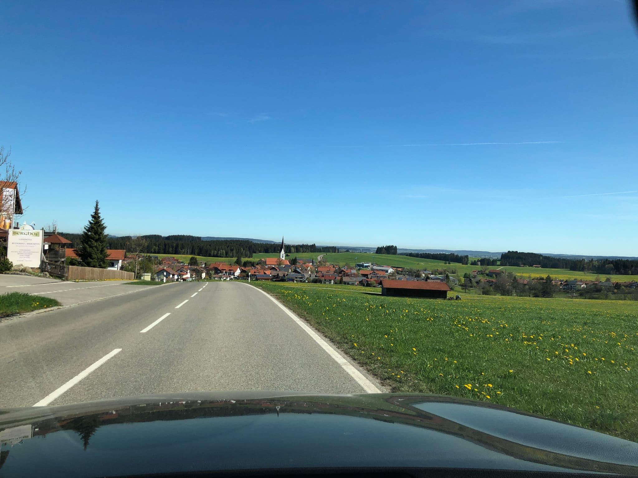 Street view near Pension Mayr, Görisried — © derzornigemarkus (CC BY-SA · Mapillary)