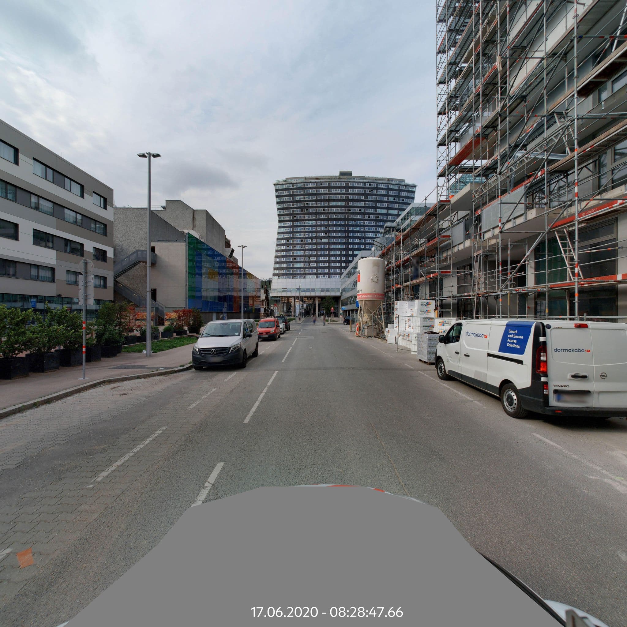 Street view near PLAZA INN Wien Gasometer, Simmering — © eliasgander (CC BY-SA · Mapillary)