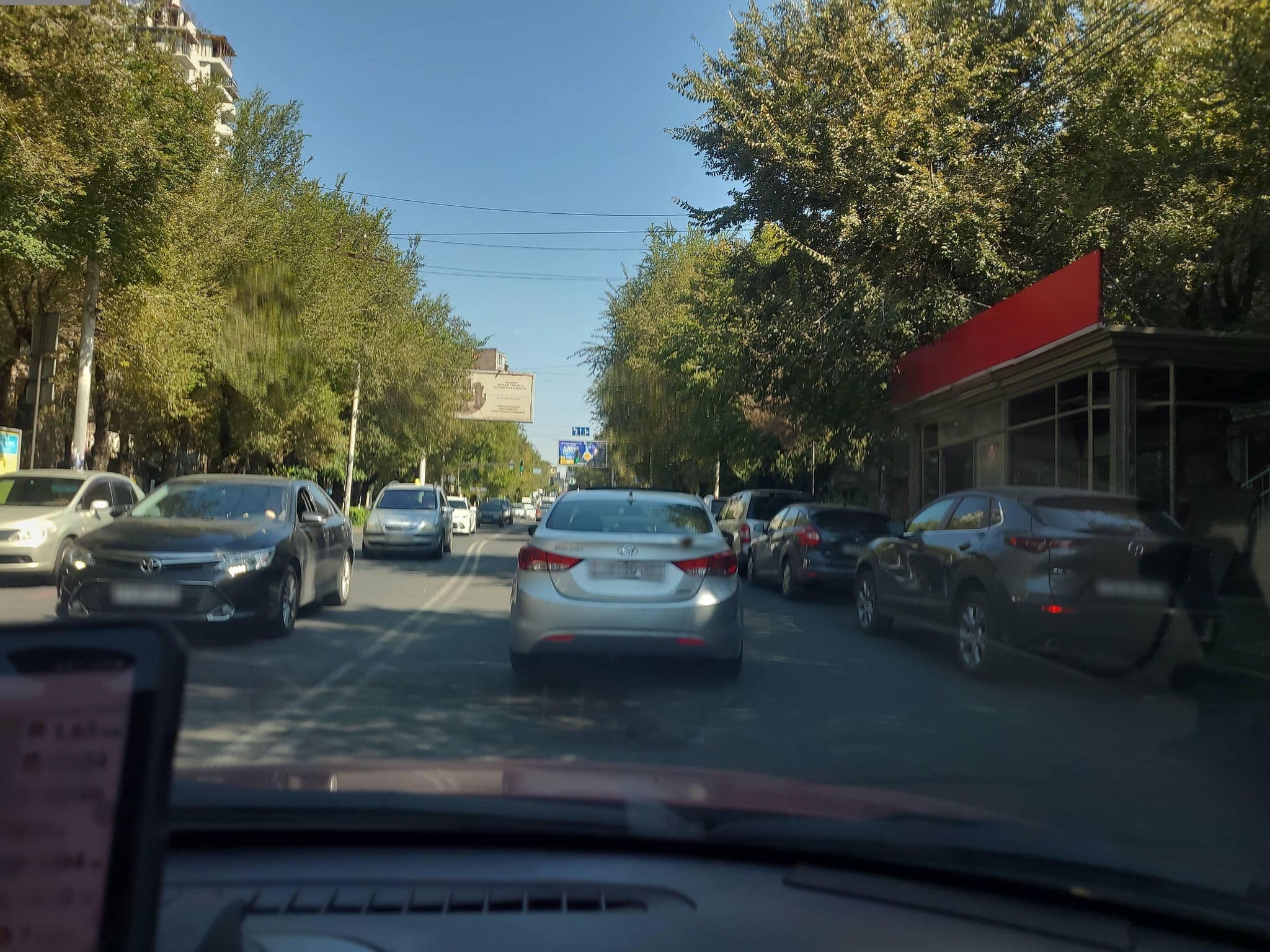 Street view near Guesthouse Anni, Arabkir — © noktoborus (CC BY-SA · Mapillary)