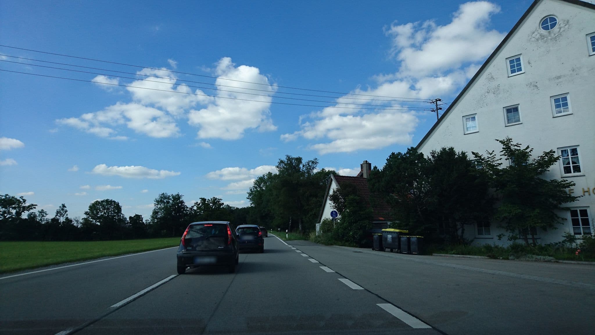 Street view near Hotel Boarding House Hohenwart, Vilgertshofen — © msdess (CC BY-SA · Mapillary)