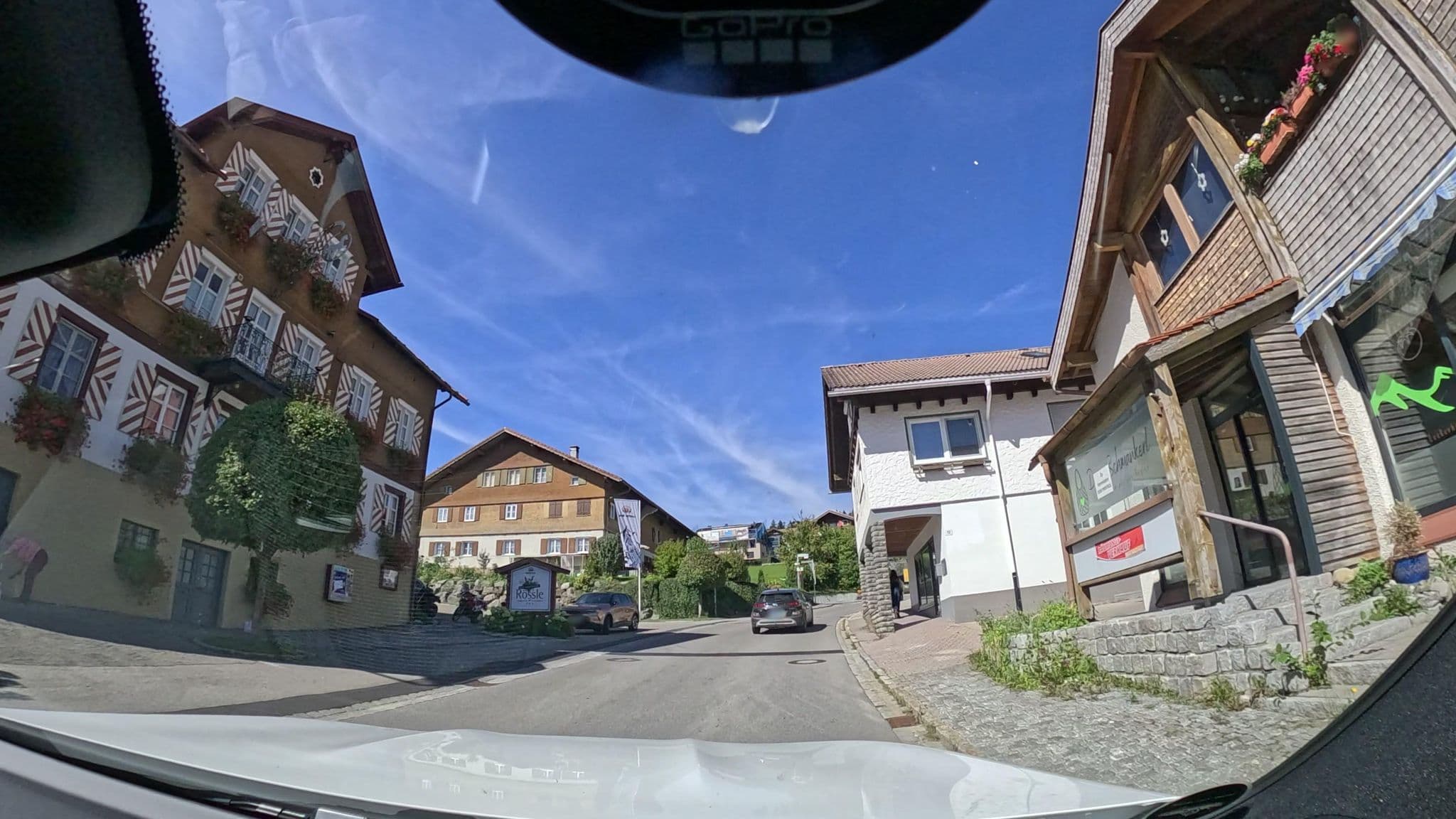 Street view near Rössle, Stiefenhofen — © dapiang (CC BY-SA · Mapillary)