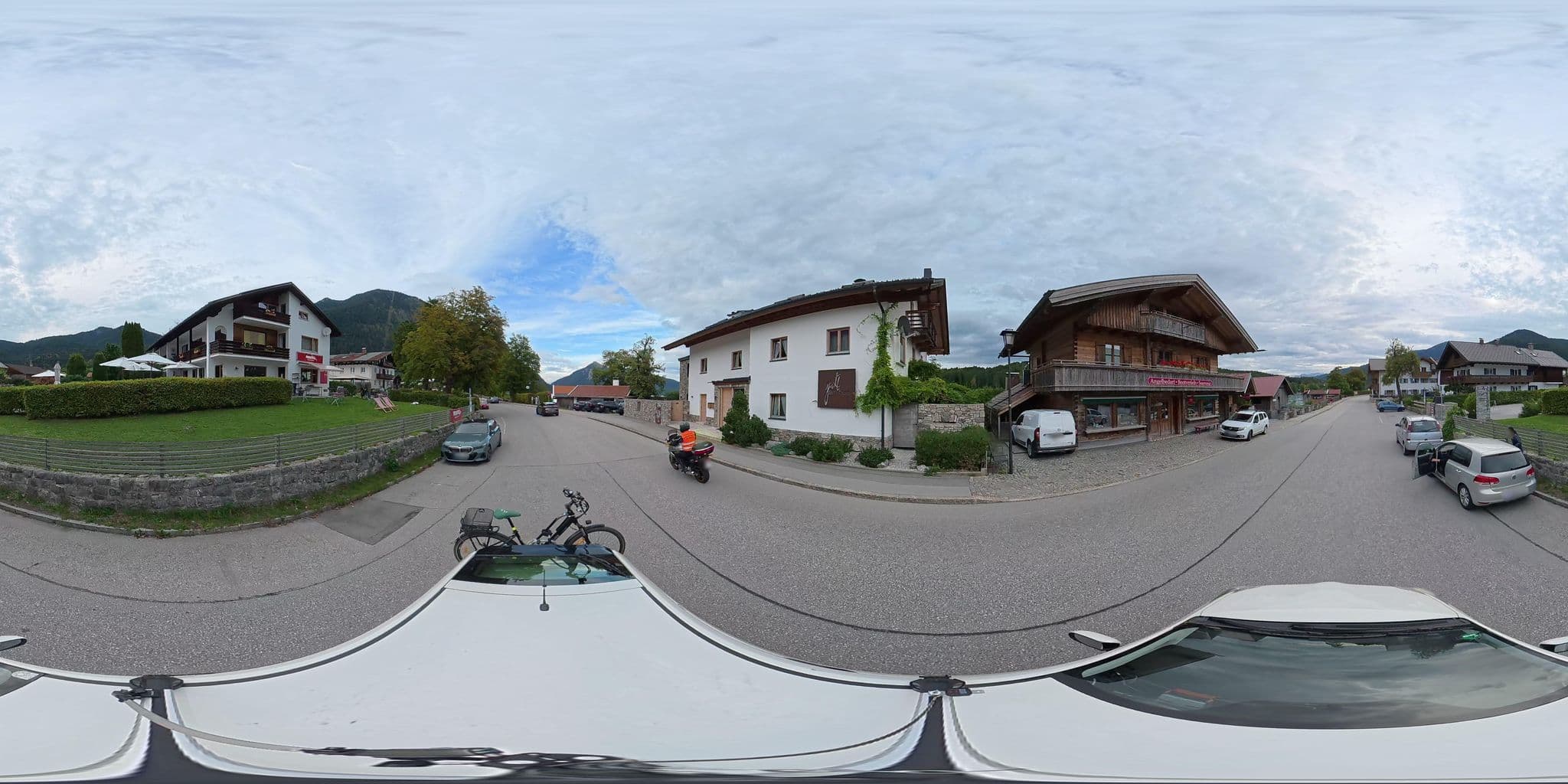 Street view near Seehof, Schlehdorf — © osmplus_org (CC BY-SA · Mapillary)
