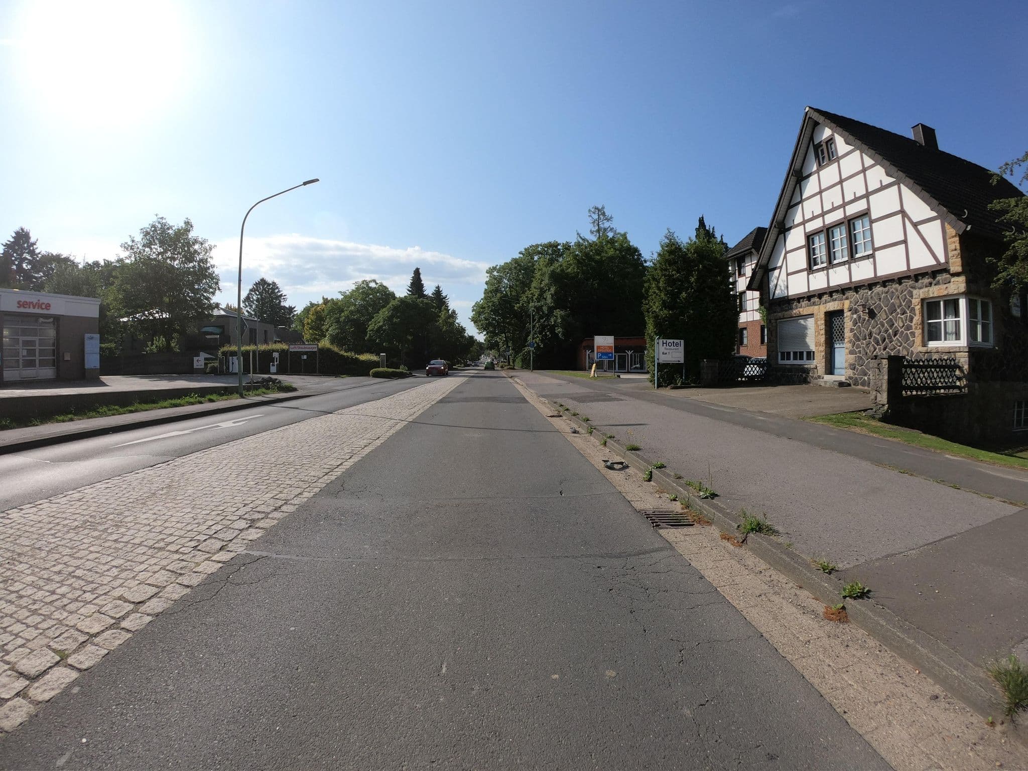 Street view near Gästehaus Hotel Eifelsteig, Roetgen — © joostjakob (CC BY-SA · Mapillary)