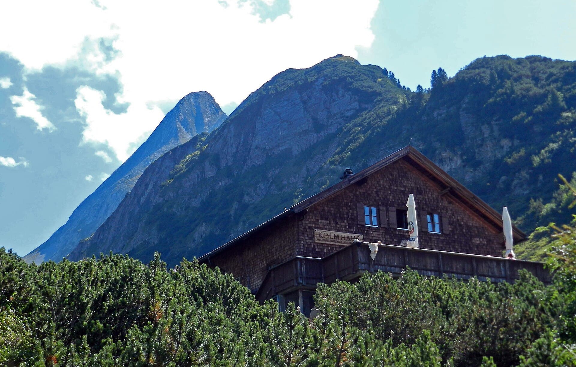 Kolmhaus (via Wikimedia Commons, CC BY 3.0 de)