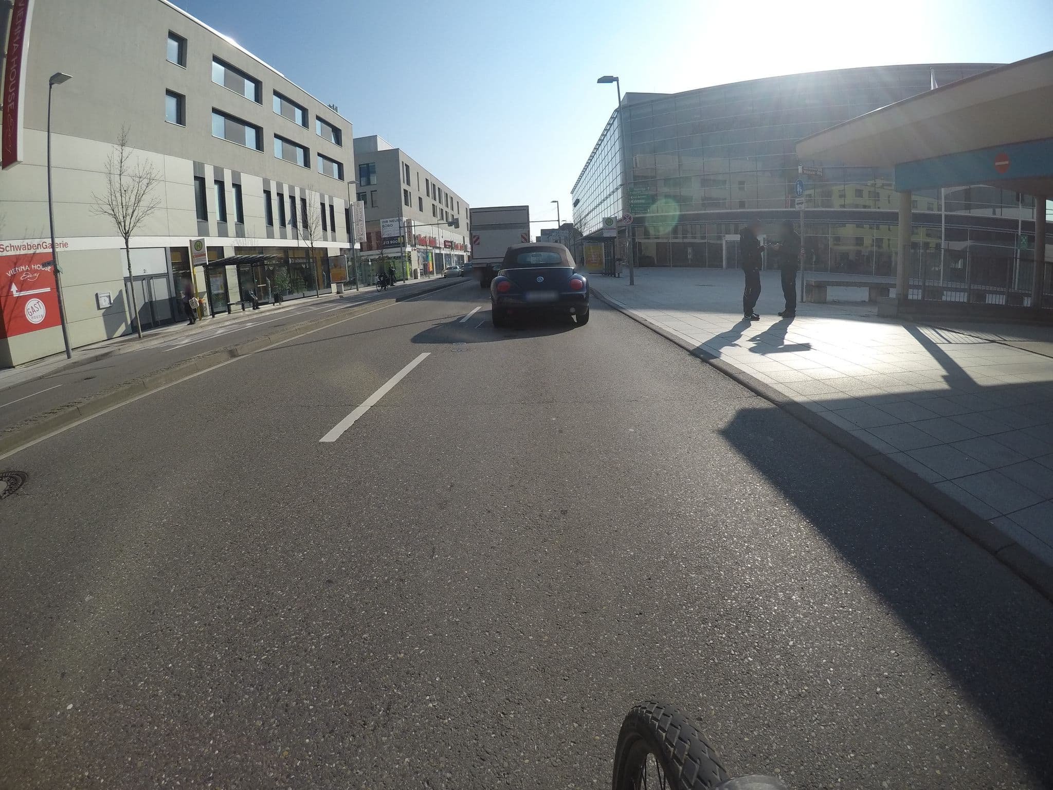 Street view near Vienna House Easy Mo. Stuttgart, Vaihingen-Mitte — © mfa (CC BY-SA · Mapillary)