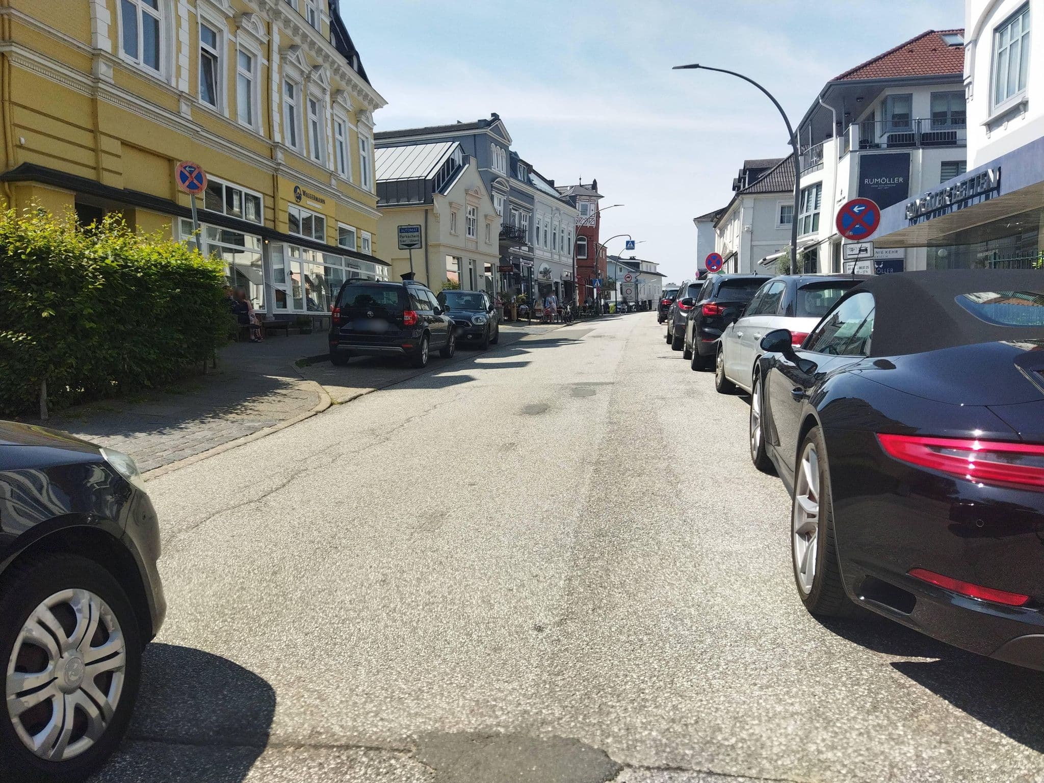 Street view near Baurspark, Blankenese — © changchun1 (CC BY-SA · Mapillary)