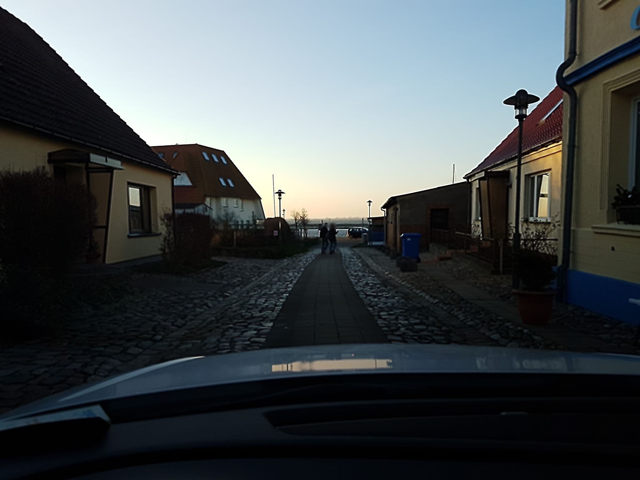 Street view near Zur Mole, Wiek — © changchun1 (CC BY-SA · Mapillary)