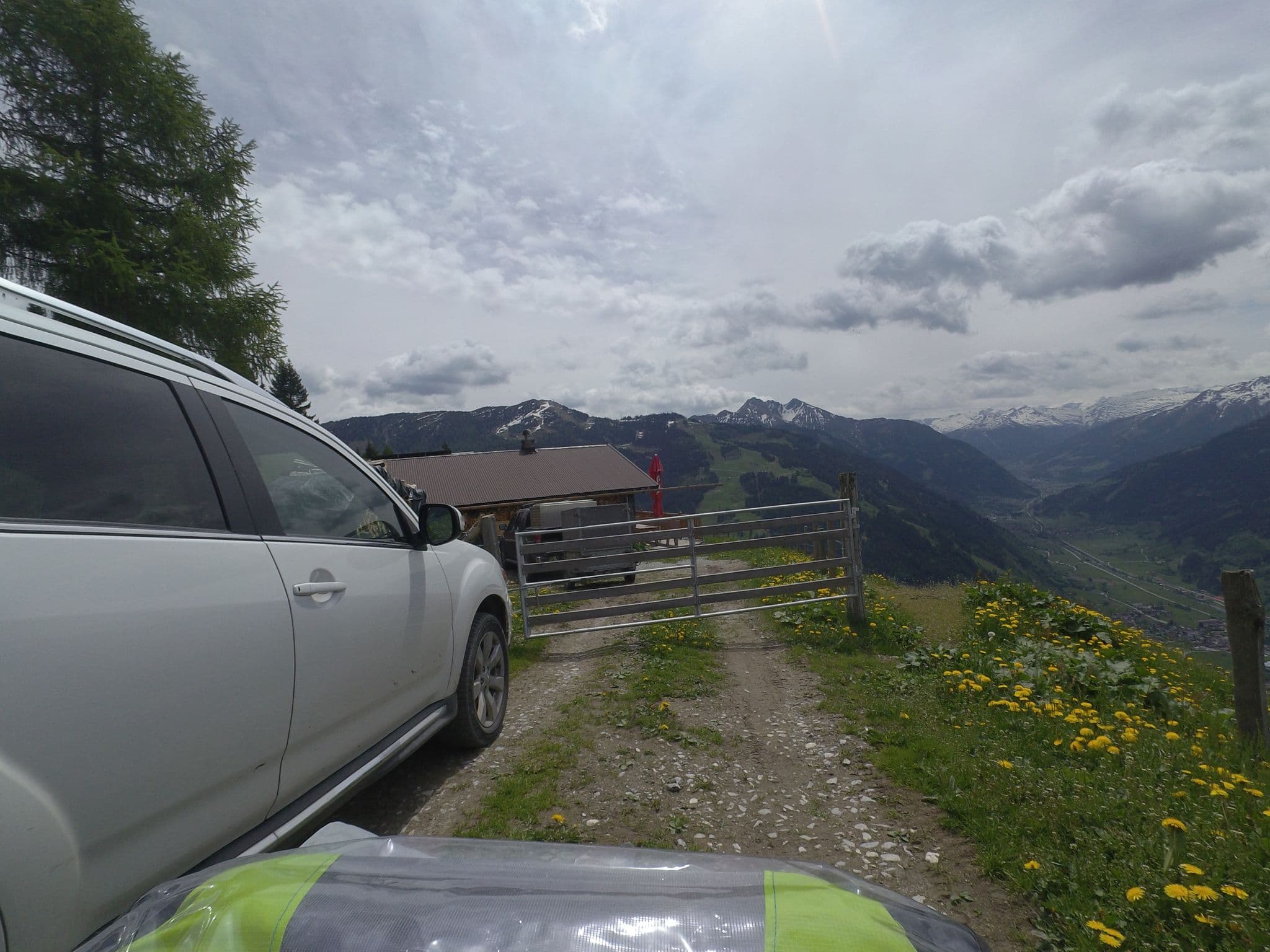 Street view near Steiner-Hochalm, Schwarzach im Pongau — © schermy_at (CC BY-SA · Mapillary)