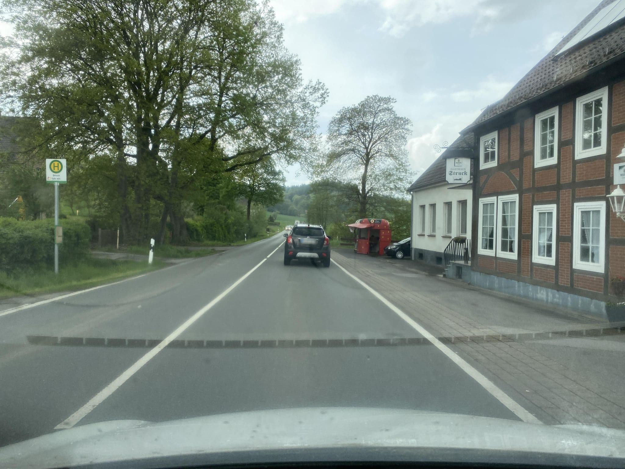 Street view near Gasthaus Struck, Höxter — © ImoEx (CC BY-SA · Mapillary)
