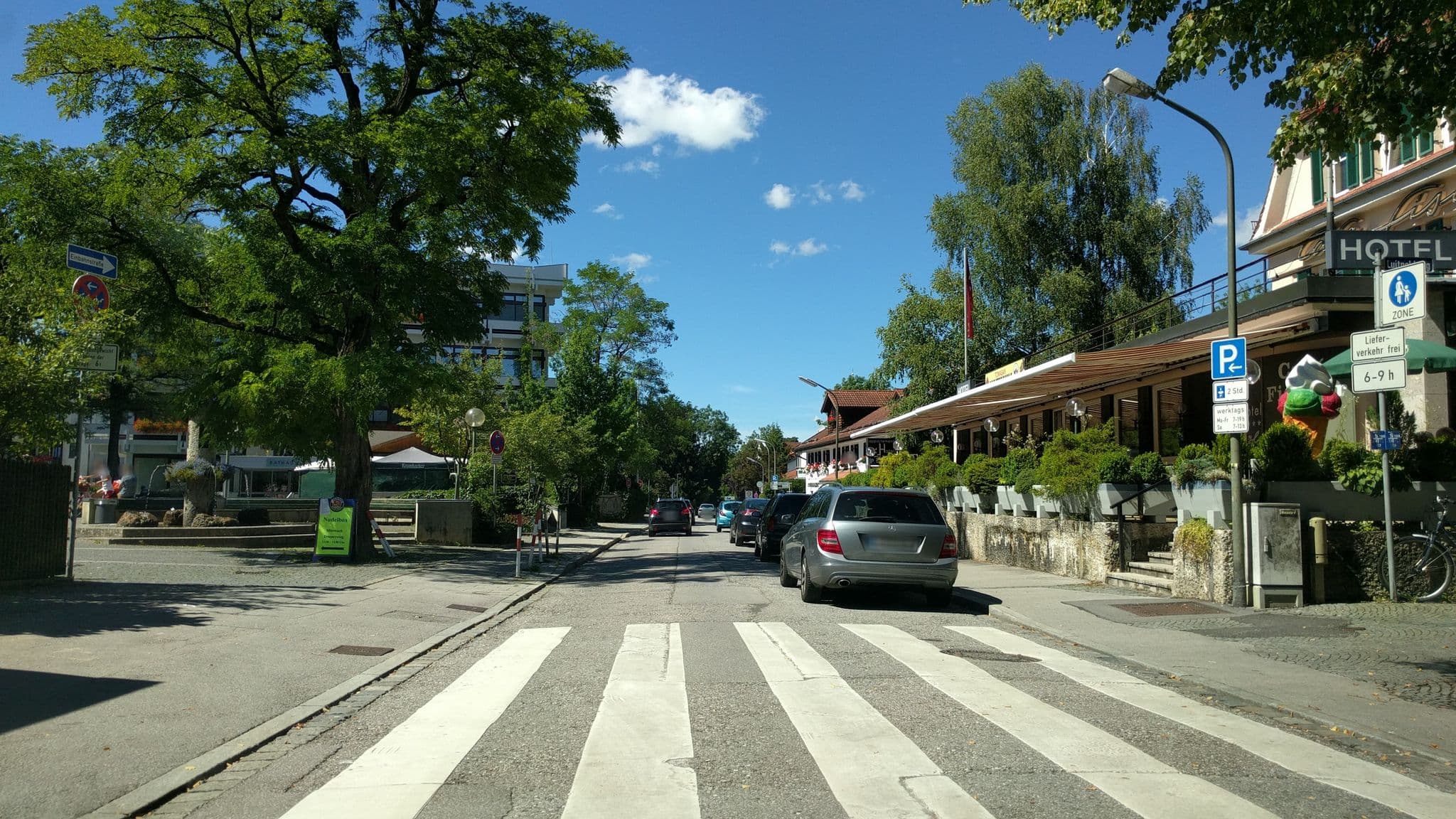 Street view near Appartement-Hotel Hölzl, Grünwald — © utack (CC BY-SA · Mapillary)