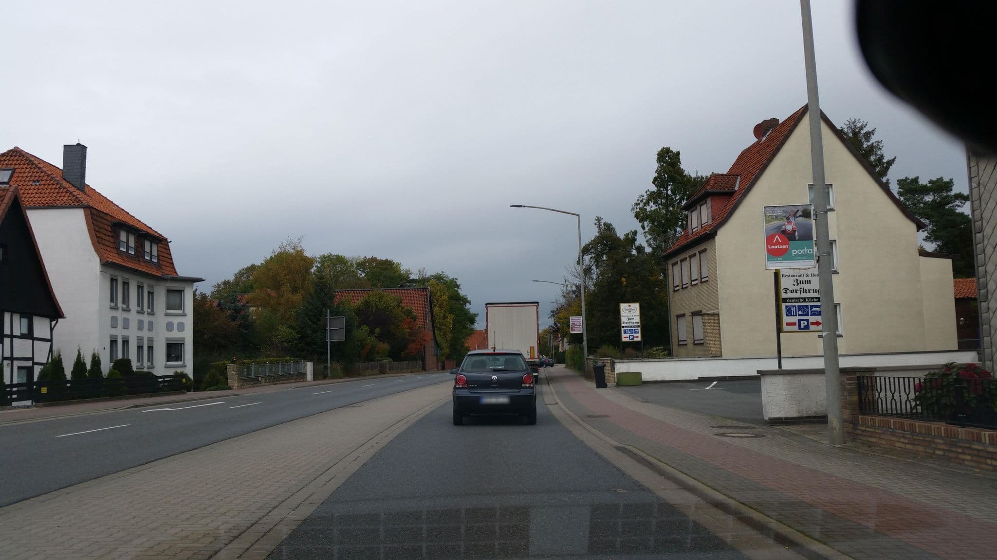 Street view near Zum Dorfkrug, Giesen — © tian (CC BY-SA · Mapillary)