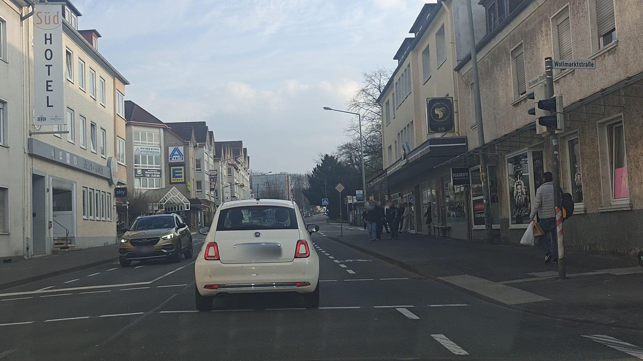 Street view near im Süden, Paderborn — © amenophis (CC BY-SA · Mapillary)