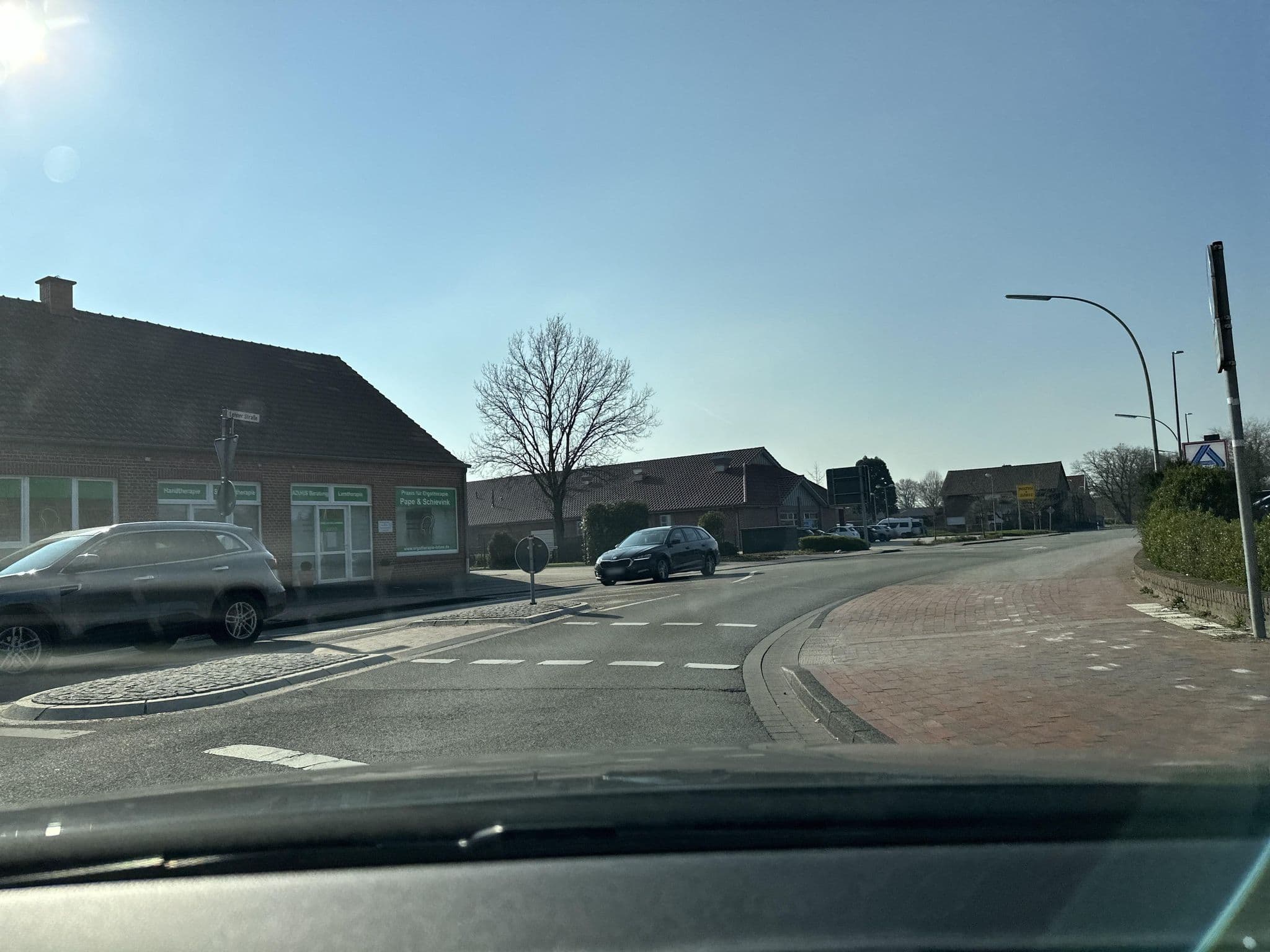 Street view near Hotel Lüken, Wietmarschen — © brunsben (CC BY-SA · Mapillary)