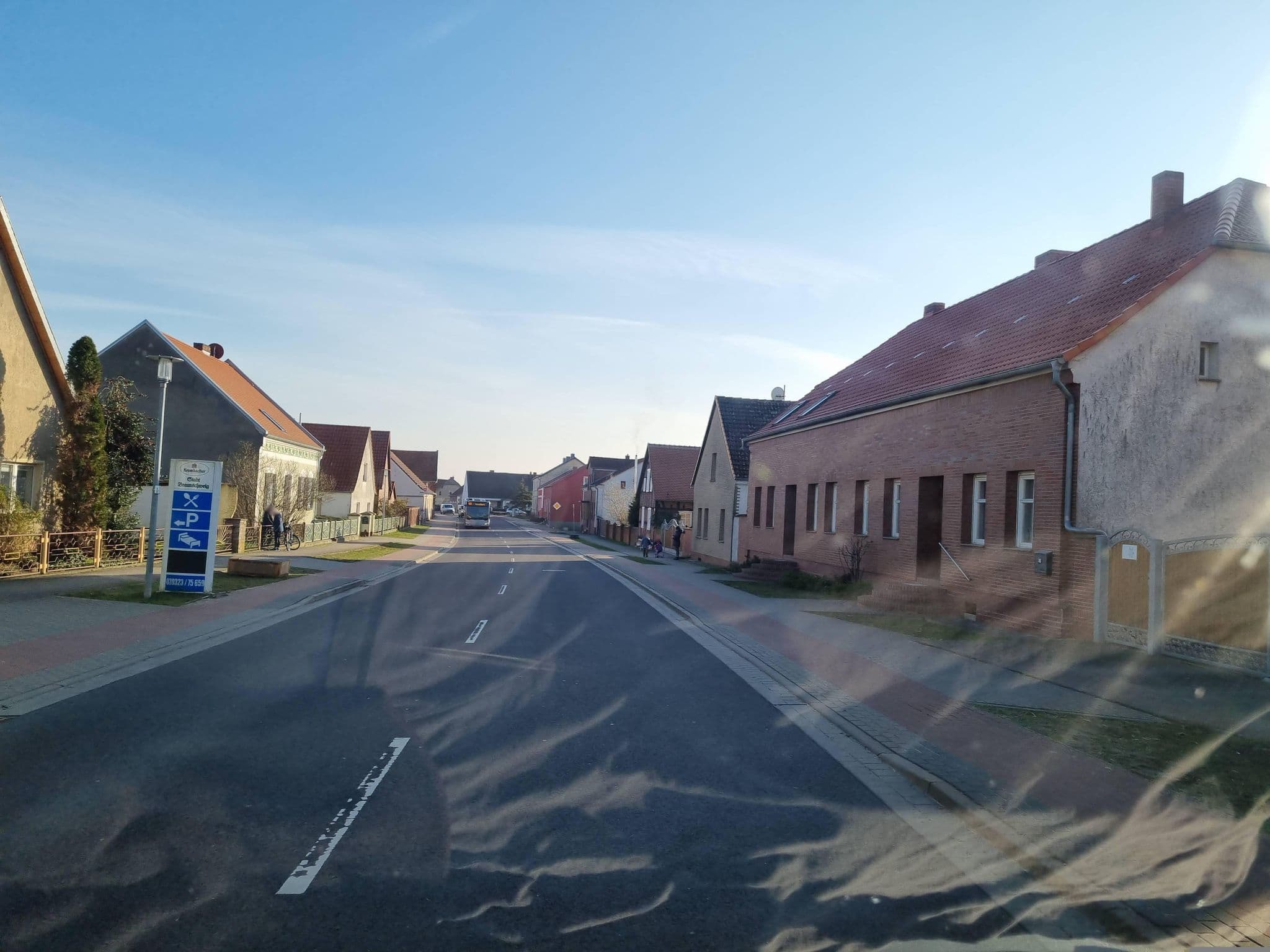 Street view near Stadt Braunschweig, Schönhausen — © dsmm (CC BY-SA · Mapillary)