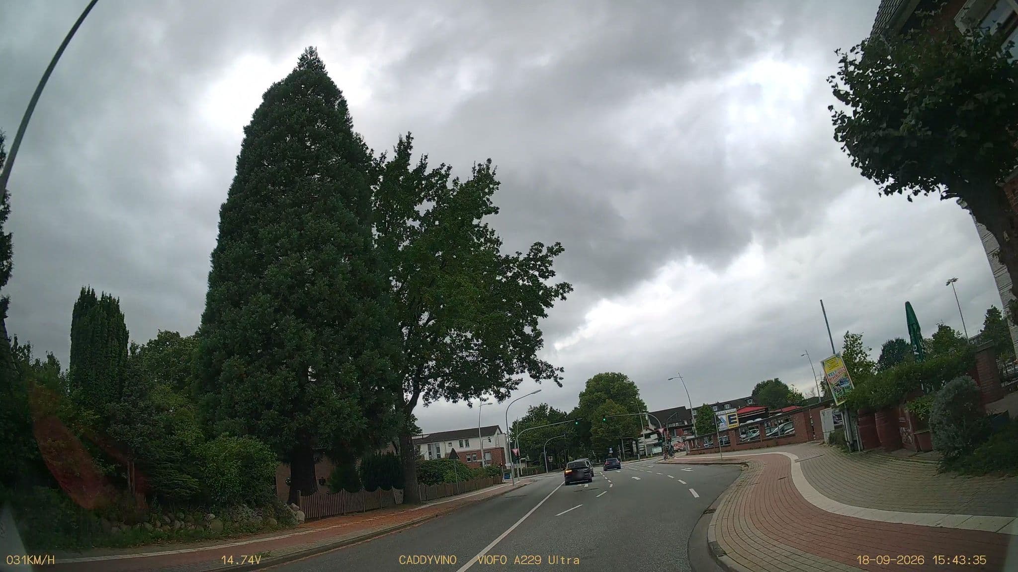 Street view near Frederikspark, Norderstedt — © DruideBizeps (CC BY-SA · Mapillary)