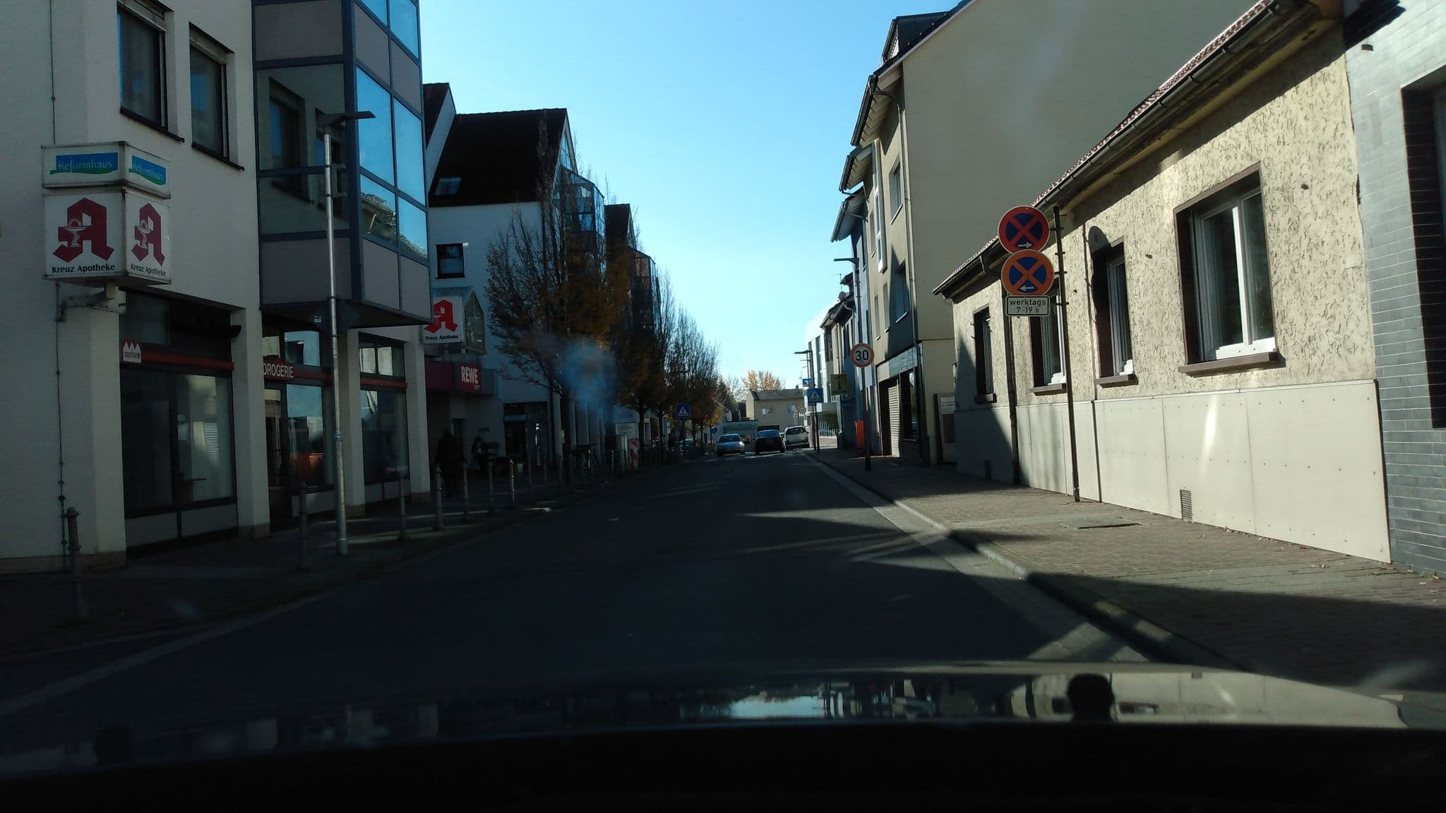 Street view near Kriftler Hof, Kriftel — © rb61 (CC BY-SA · Mapillary)