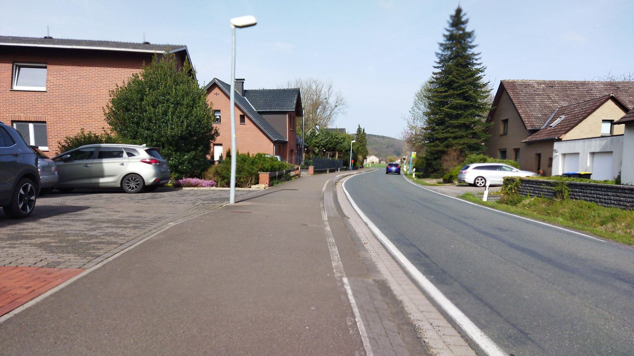 Street view near Hotel Garni, Vlotho — © changchun1 (CC BY-SA · Mapillary)