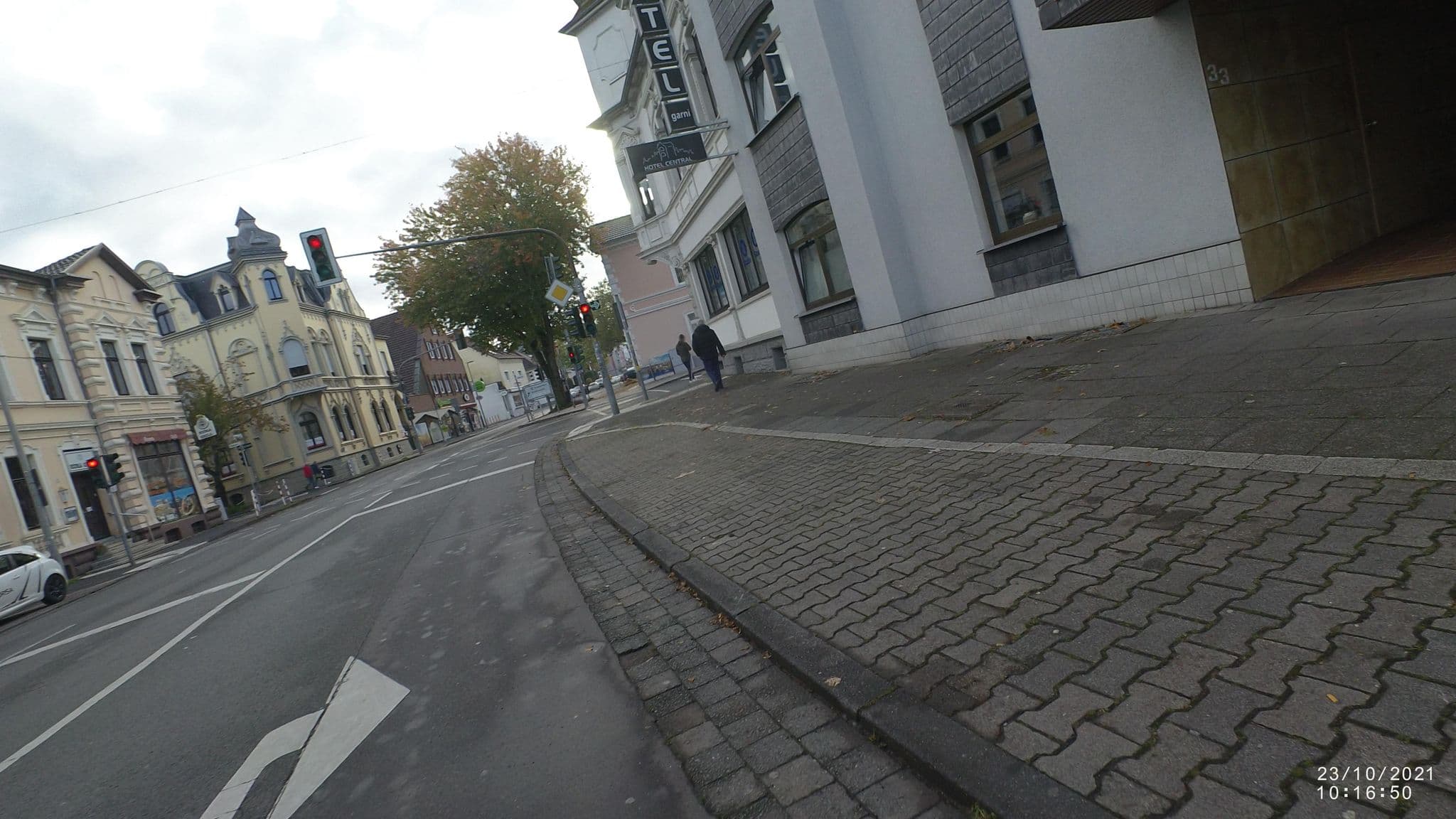 Street view near Hotel Central Frido&Rübe, Menden — © VIA_DT (CC BY-SA · Mapillary)