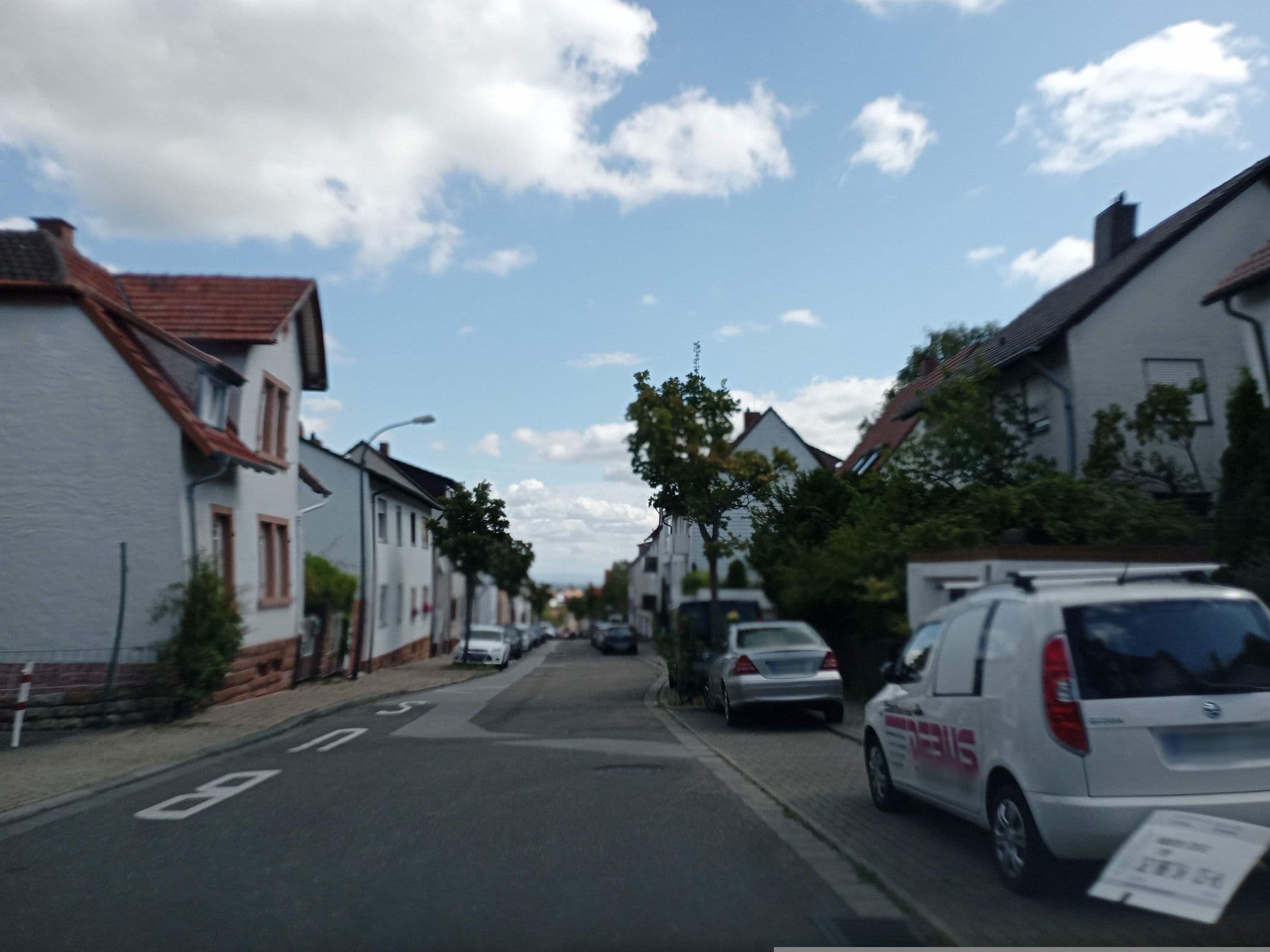 Street view near Ferienwohnung Heidi, Bad Dürkheim — © atze02 (CC BY-SA · Mapillary)