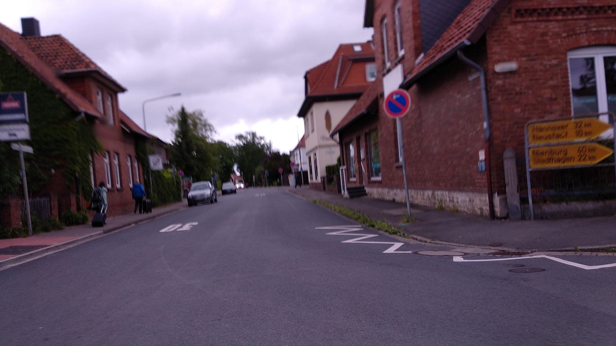 Street view near Gasthaus Kehrwieder, Hagenburg — © steinm (CC BY-SA · Mapillary)