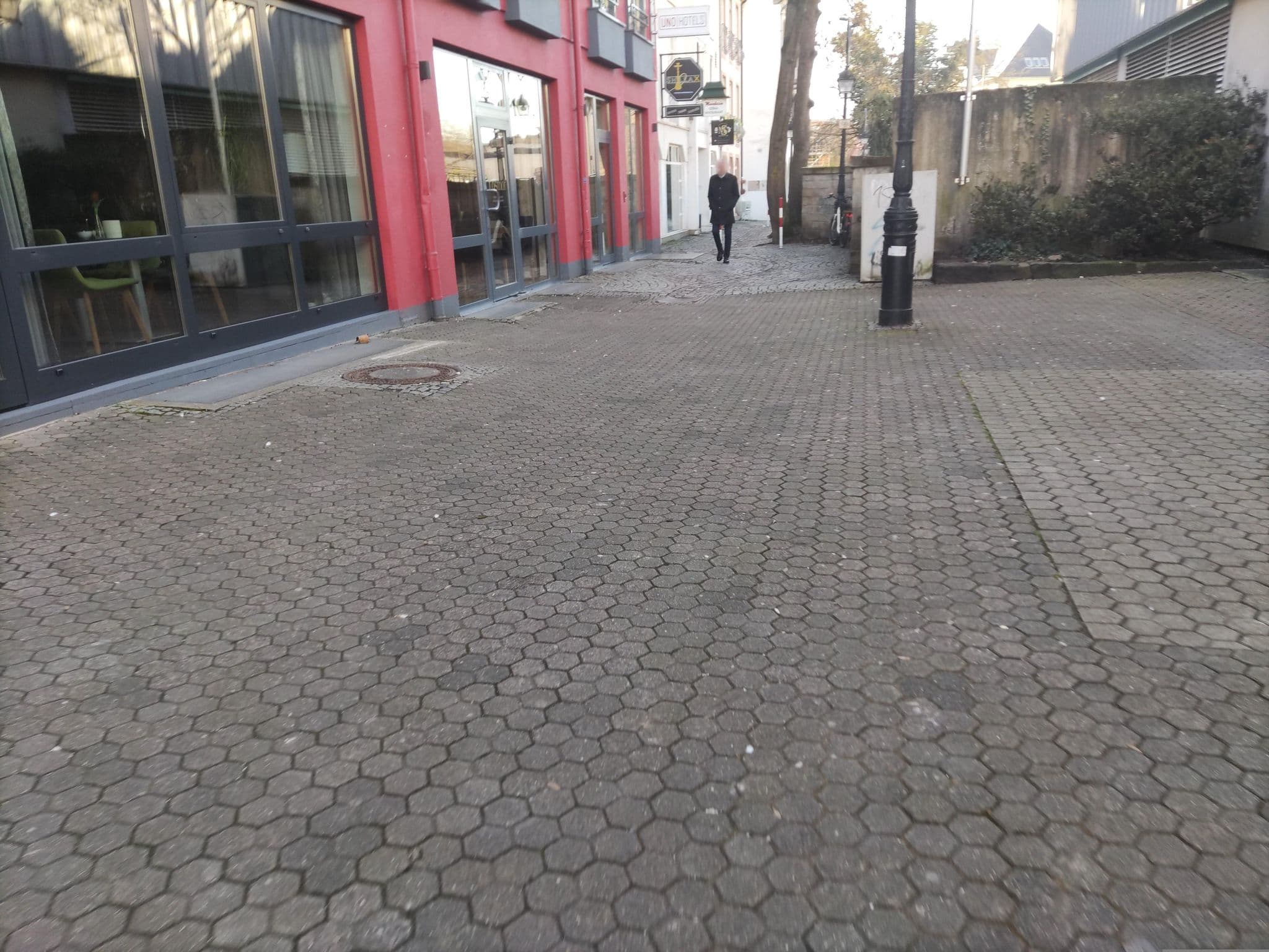 Street view near Ringhotel Posthof, Saarlouis — © lokilech (CC BY-SA · Mapillary)