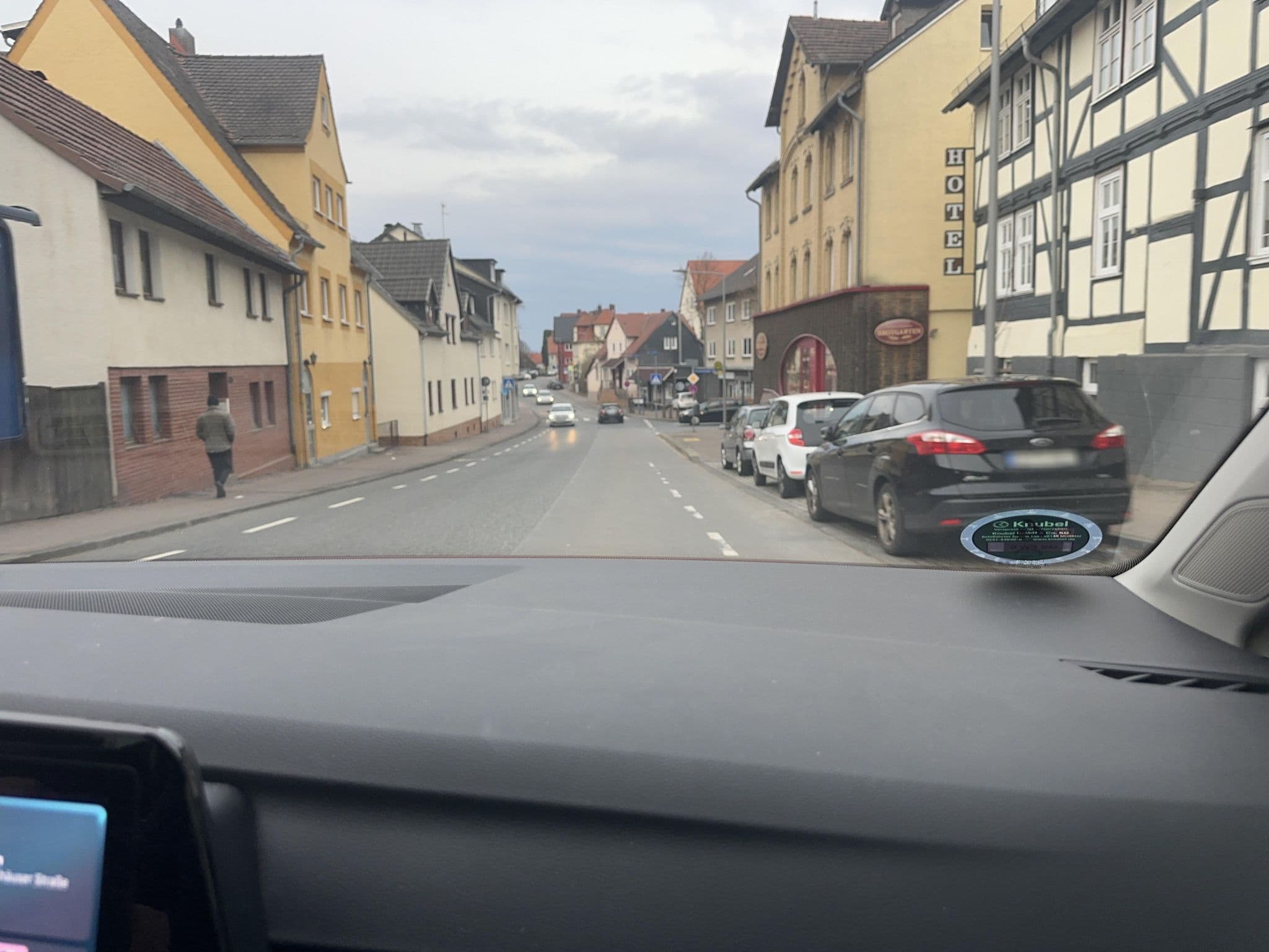 Street view near Papen Änne, Vellmar — © RWK60 (CC BY-SA · Mapillary)