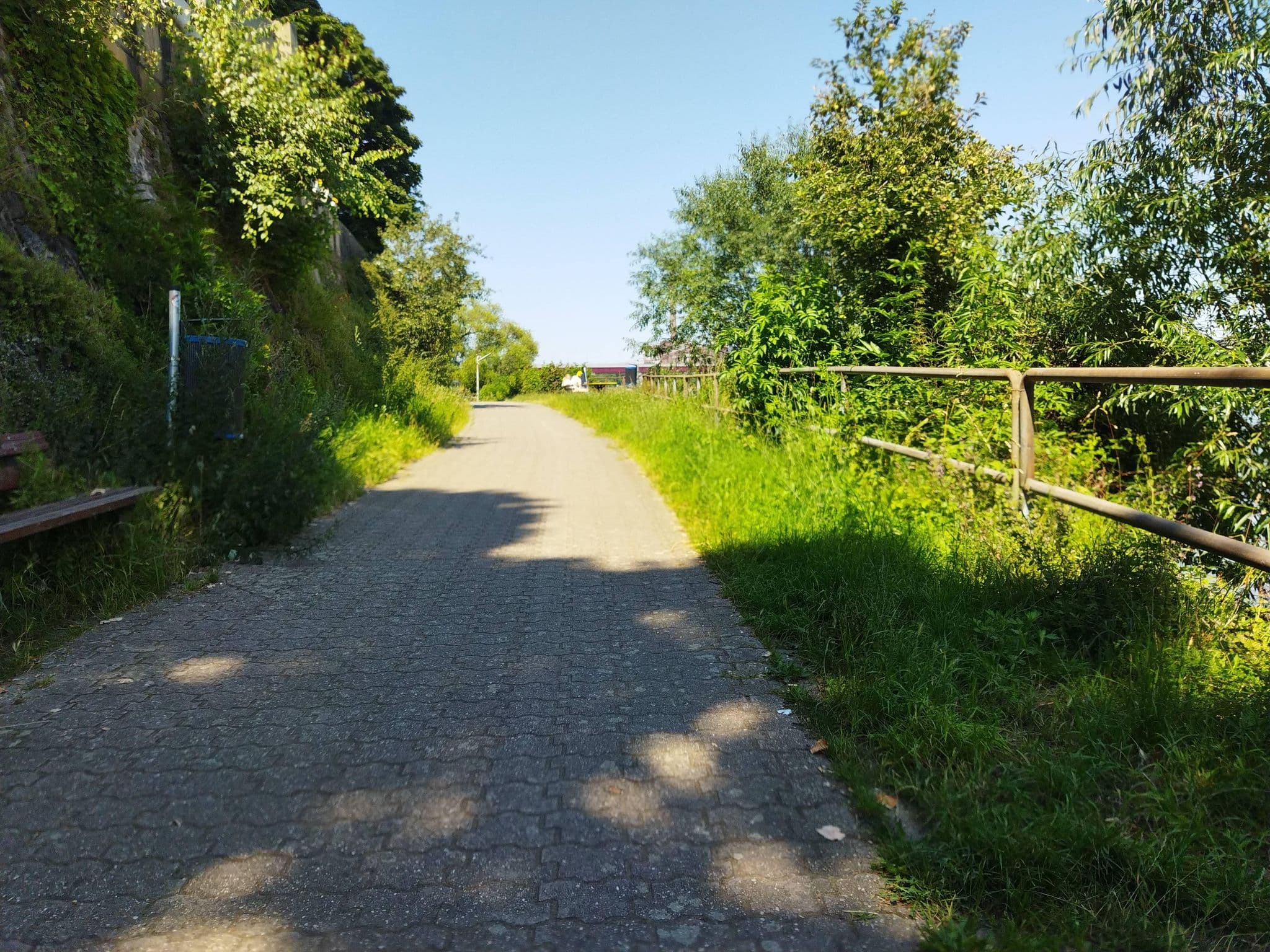Street view near Hotel Rheingarten, Meiderich — © changchun1 (CC BY-SA · Mapillary)