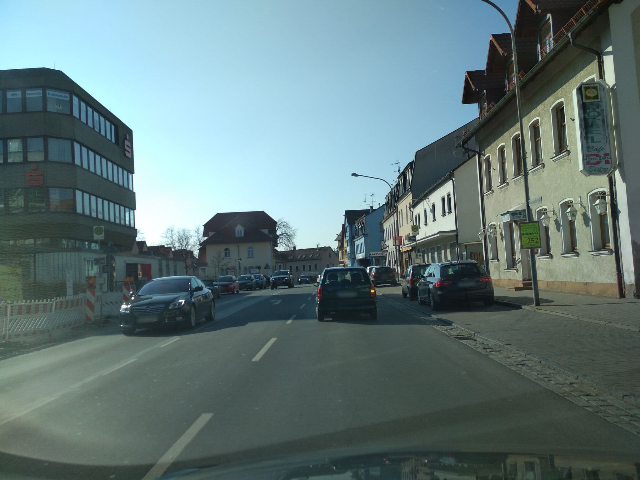 Street view near D1, Röthenbach an der Pegnitz — © vadi (CC BY-SA · Mapillary)