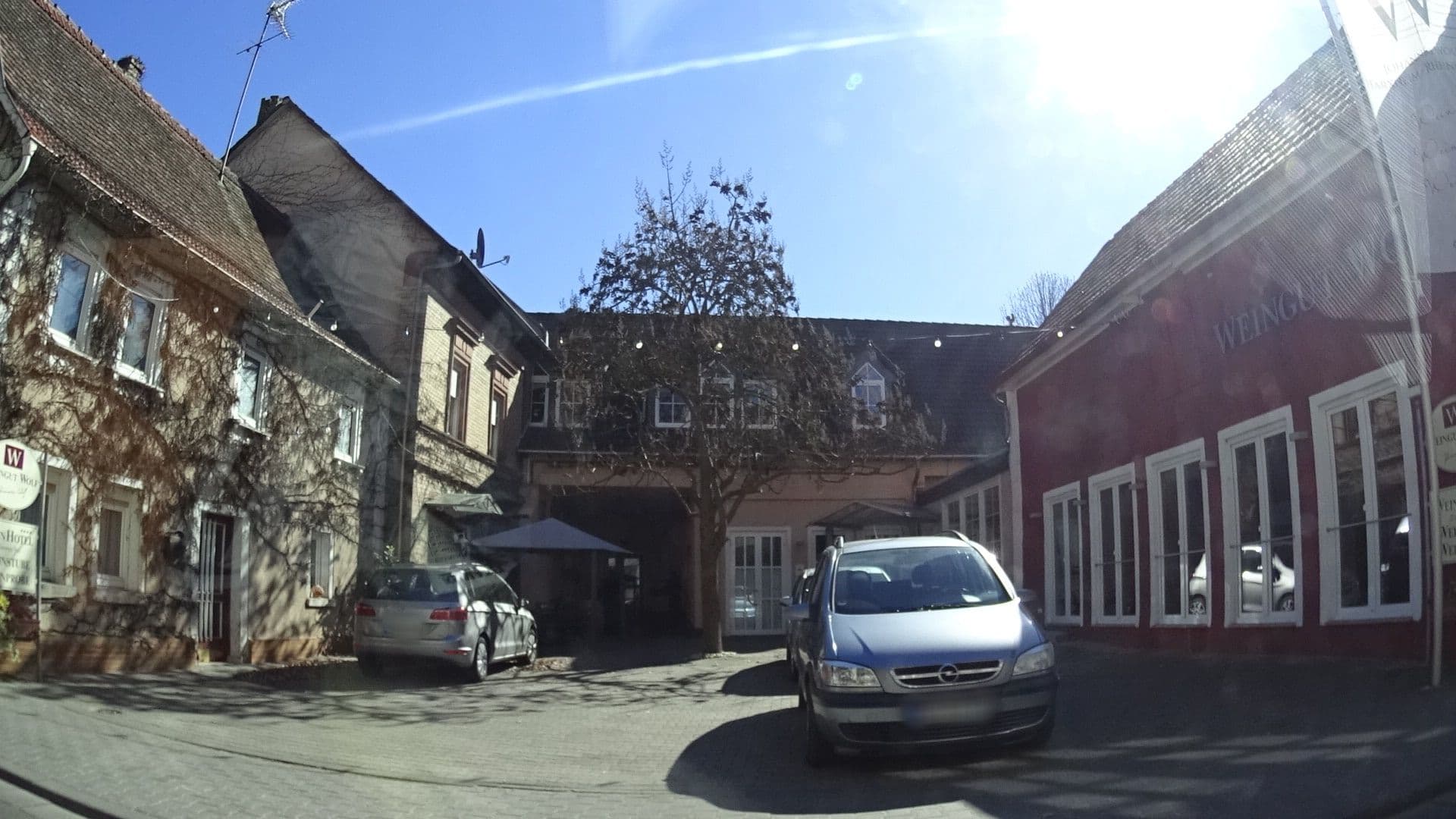 Street view near Weinhotel Wolf, Harxheim — © ramap (CC BY-SA · Mapillary)
