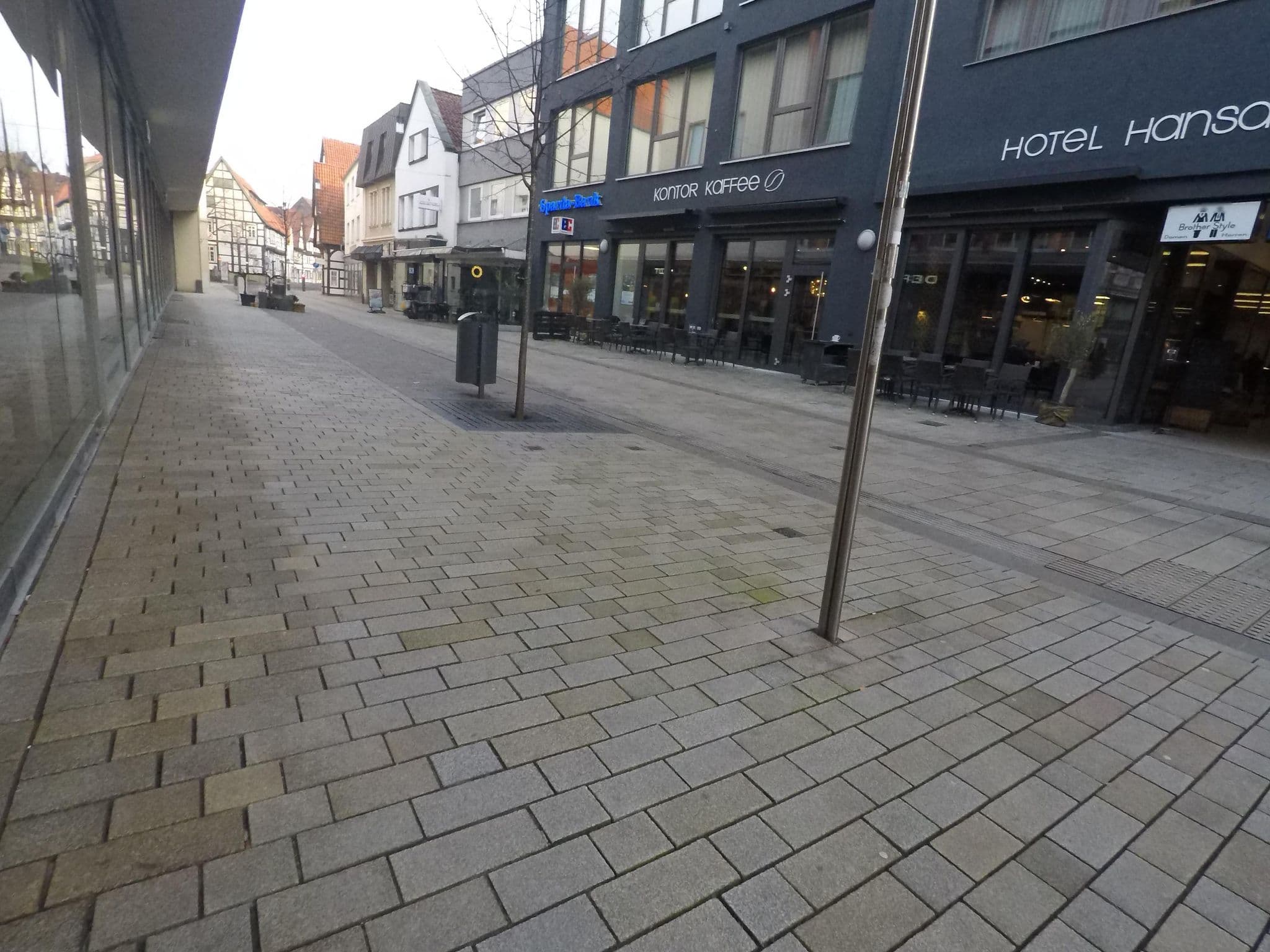 Street view near Hotel Hansa, Herford — © mapiman (CC BY-SA · Mapillary)