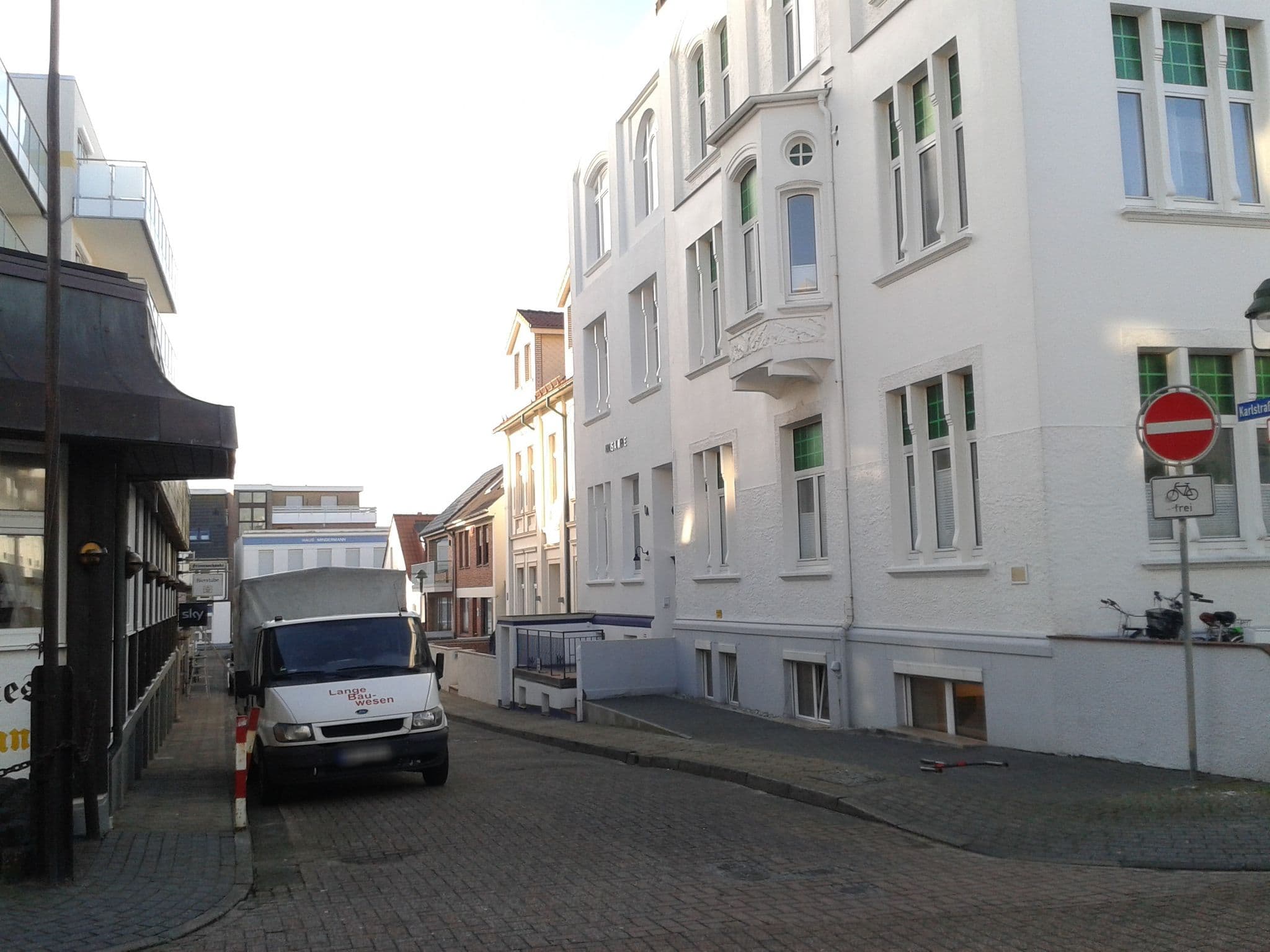 Street view near Hotel Friese, Norderney