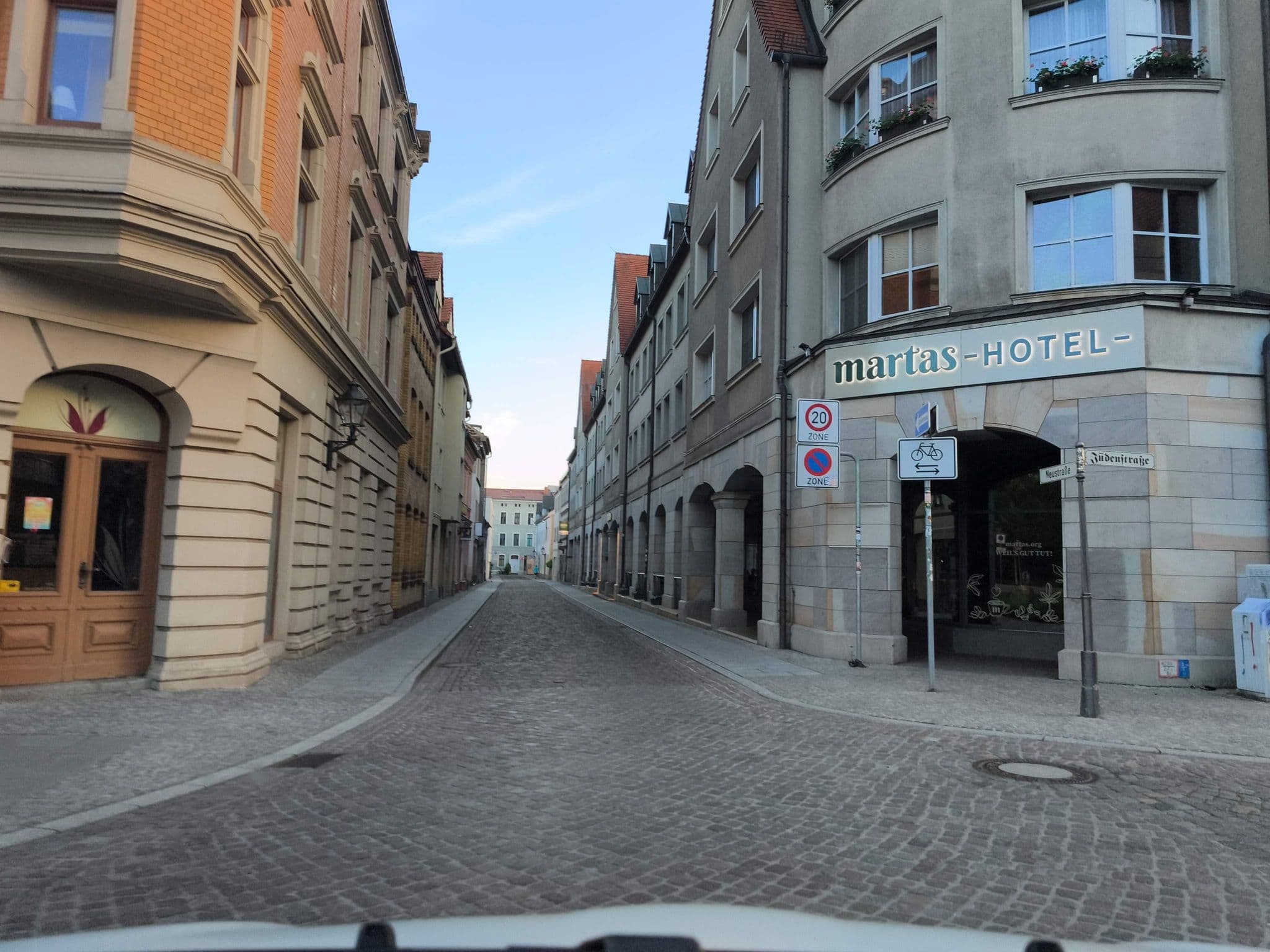 Street view near martas Hotel Lutherstadt Wittenberg, Wittenberg — © hotteliene (CC BY-SA · Mapillary)