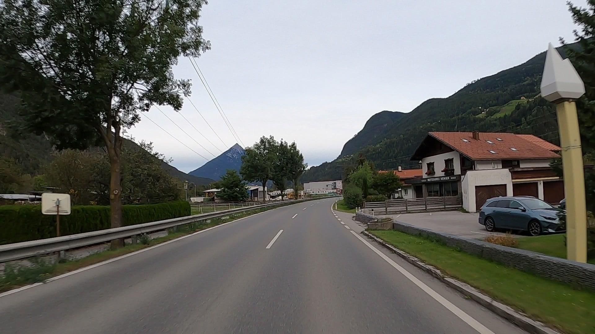 Street view near Pension Silberspitze, Schönwies — © osmplus_org (CC BY-SA · Mapillary)