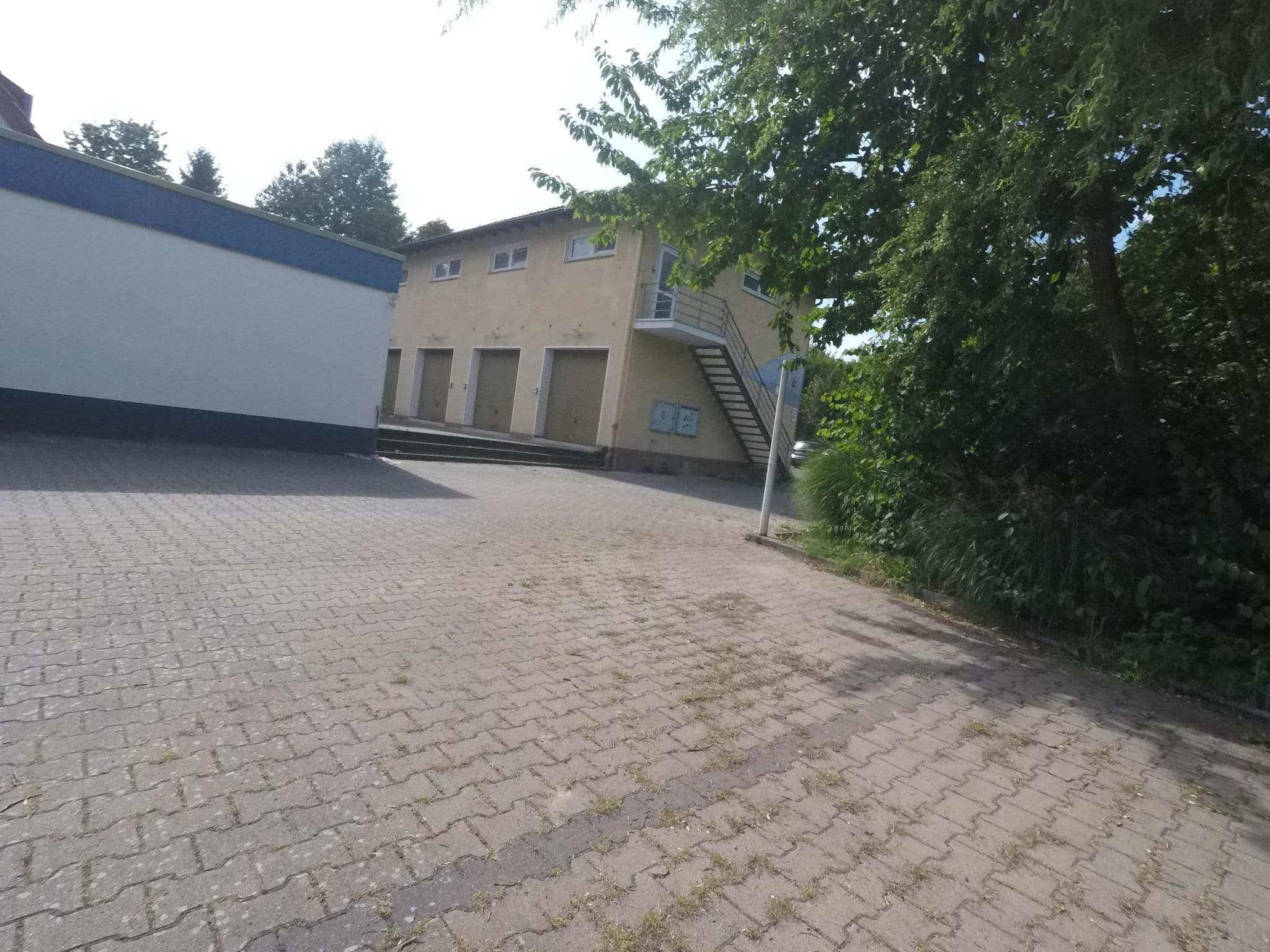 Street view near Campingplatz in der Gaußstraße 6a, Herford — © mapiman (CC BY-SA · Mapillary)