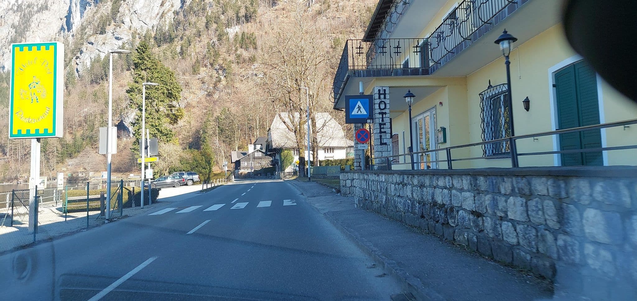 Street view near Hotel Post, Haiden — © gzin (CC BY-SA · Mapillary)