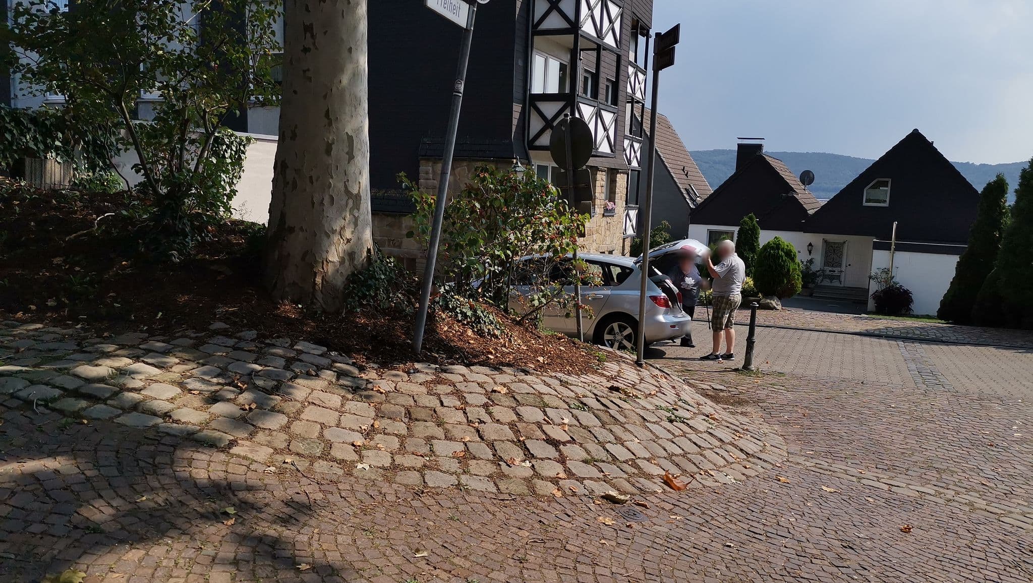 Street view near Seeblick Wetter, Wetter — © thoschi (CC BY-SA · Mapillary)