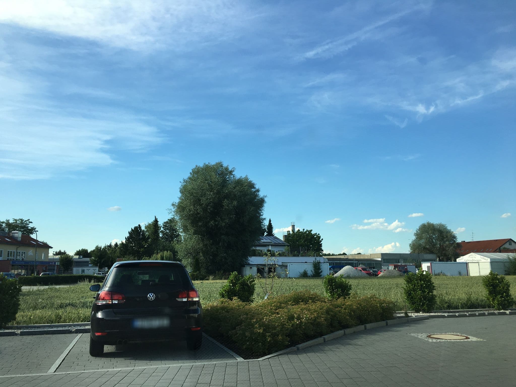 Street view near Hotel Apfelbaum, Stammham — © chuck (CC BY-SA · Mapillary)