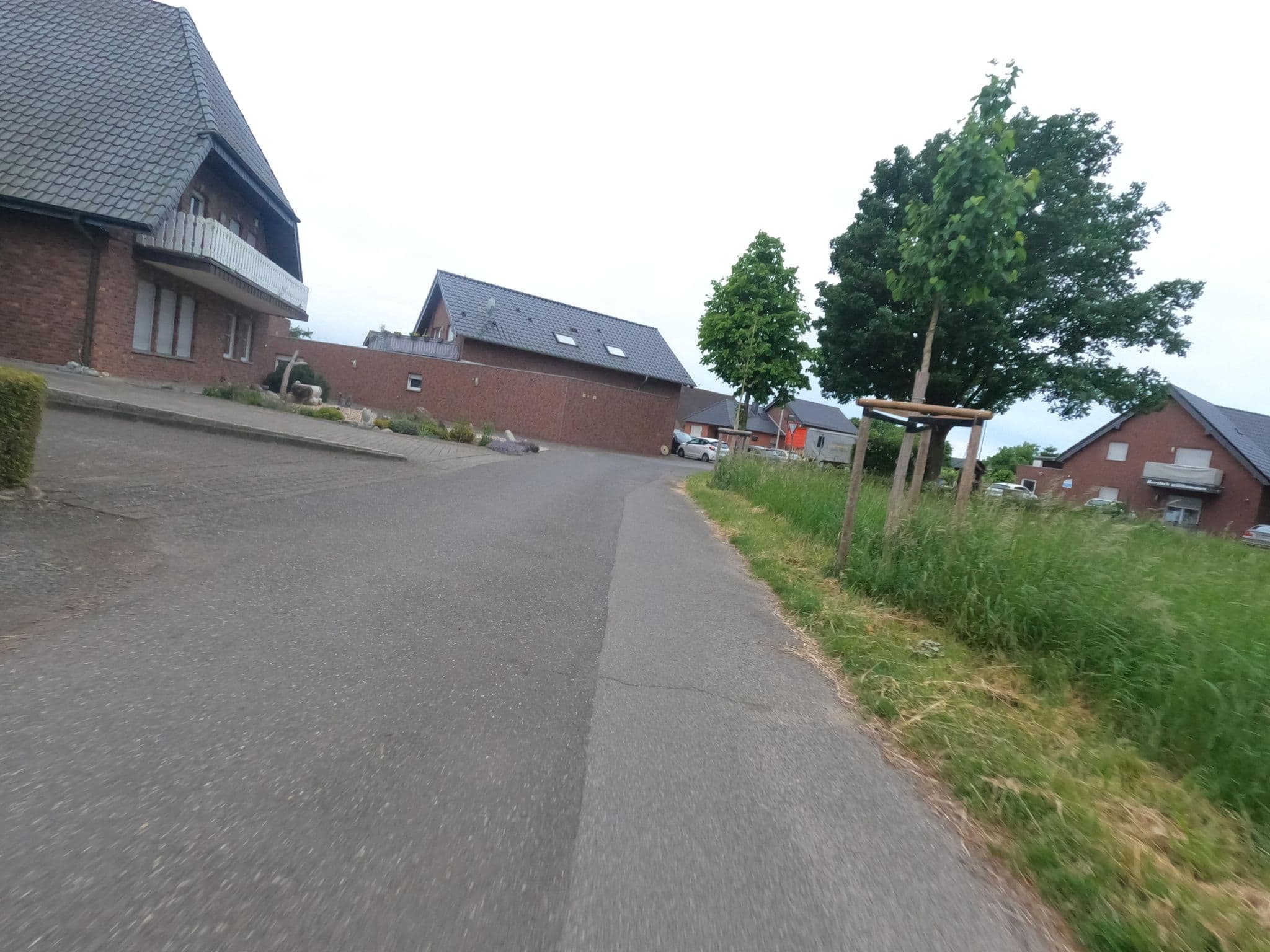 Street view near Ferienwohnungen Thissen, Wassenberg — © hektor1989 (CC BY-SA · Mapillary)