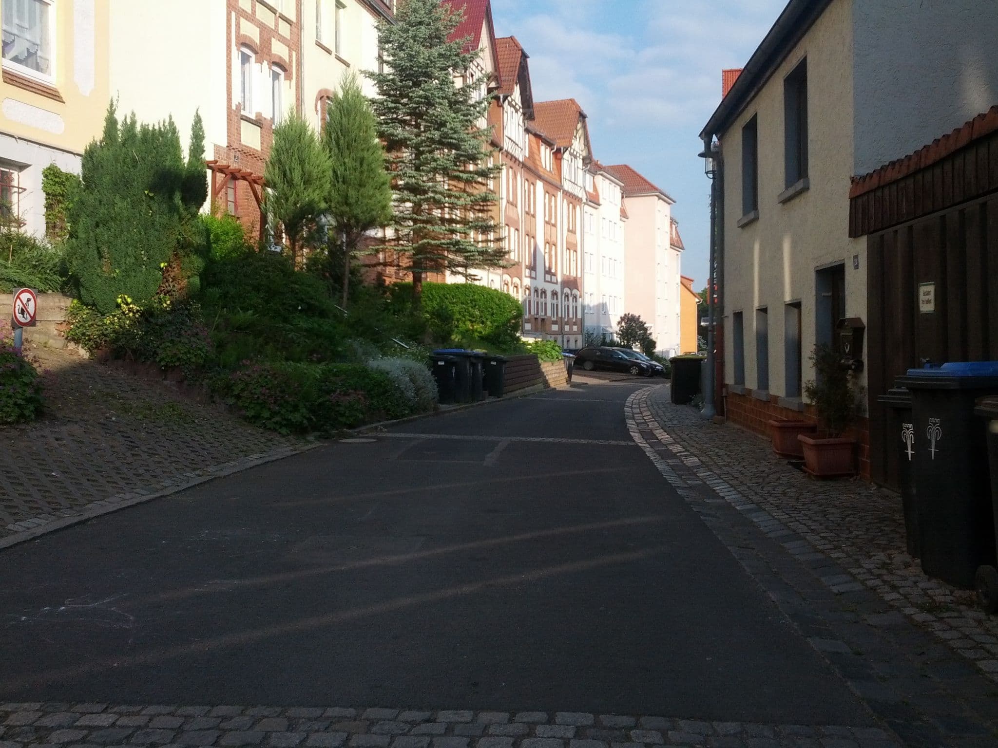 Street view near Mahret´s Puppenstube, Eisenach — © zoegglmeyr (CC BY-SA · Mapillary)