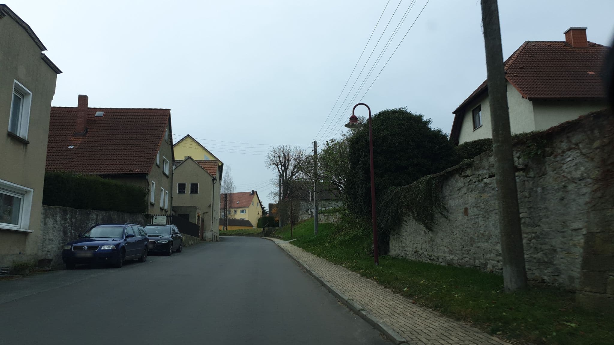Street view near Zimmervermietung Frank Berlich, Eisenberg — © canislupus (CC BY-SA · Mapillary)