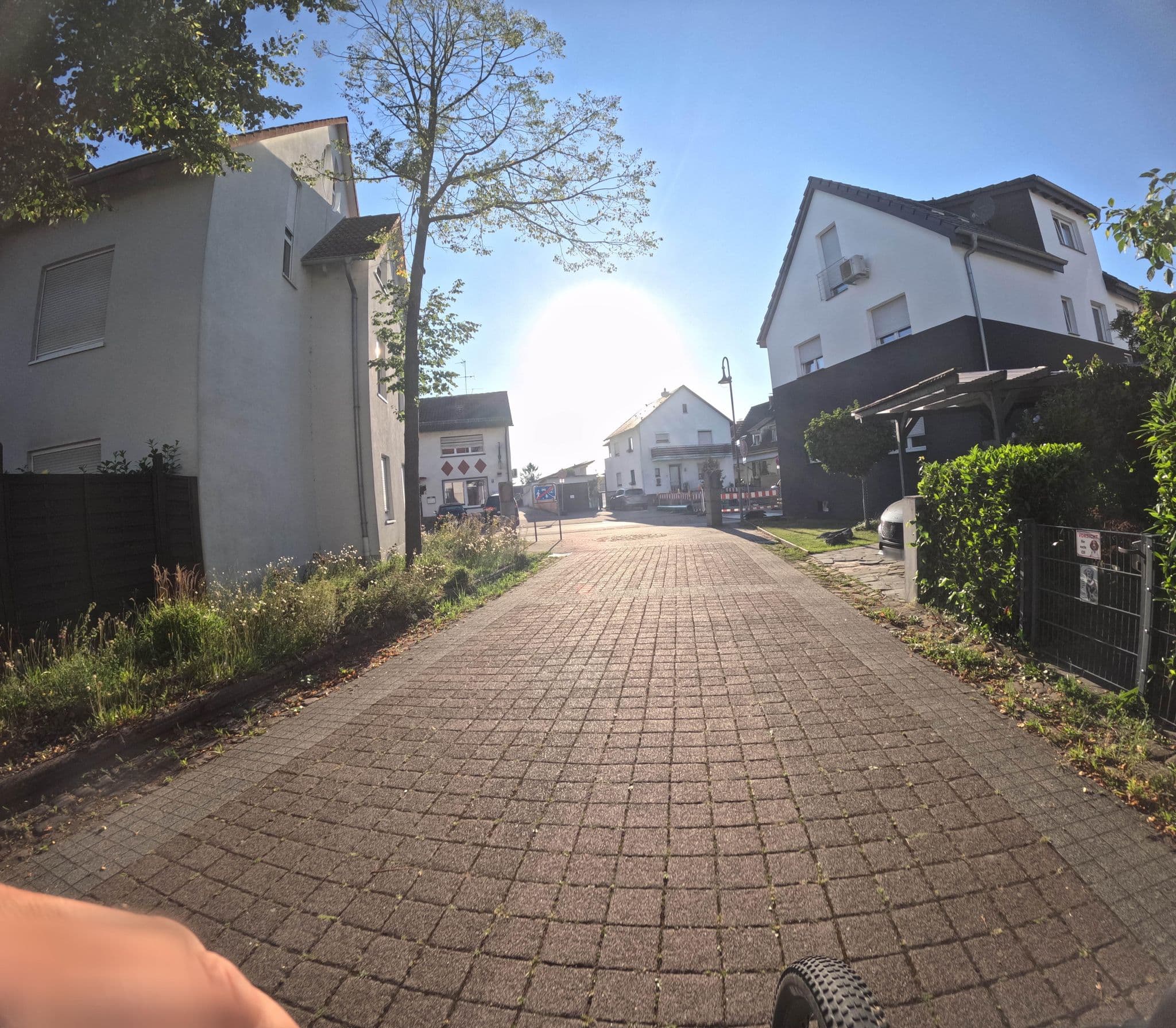Street view near Meeting Point Hatz, Rheinstetten — © marwe (CC BY-SA · Mapillary)