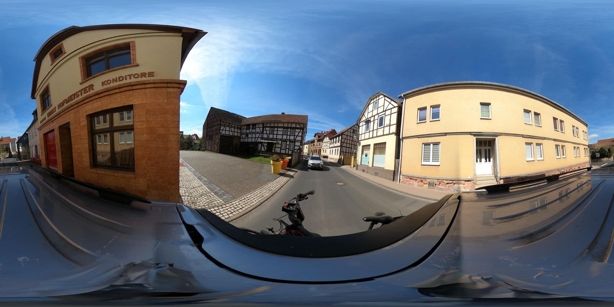 Street view near Landhaus Hofmeisters, Gerstungen — © Mobilitaetswerk (CC BY-SA · Mapillary)