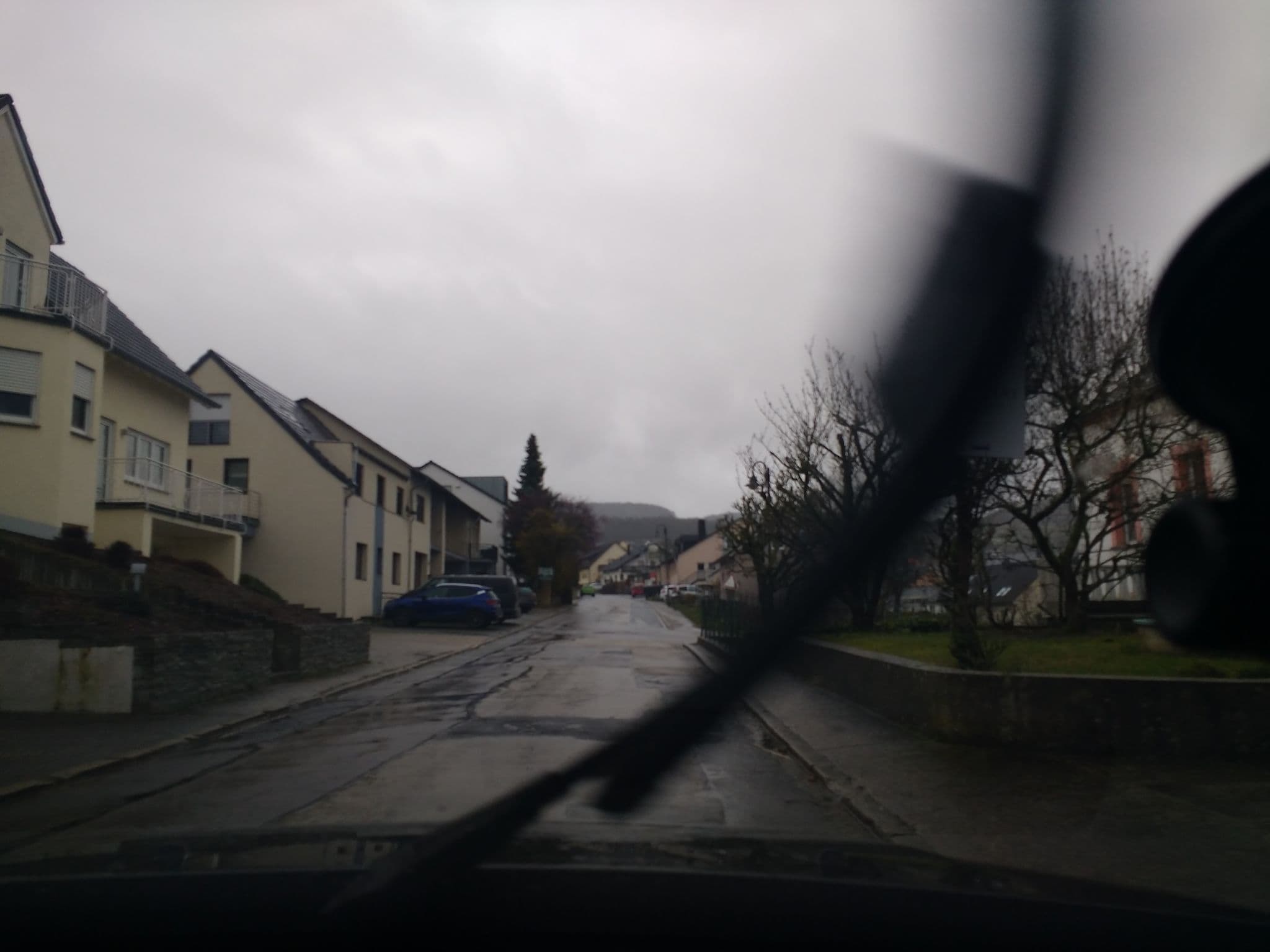Street view near Weingut und Pension Heinz Dostert, Nittel — © igdb (CC BY-SA · Mapillary)