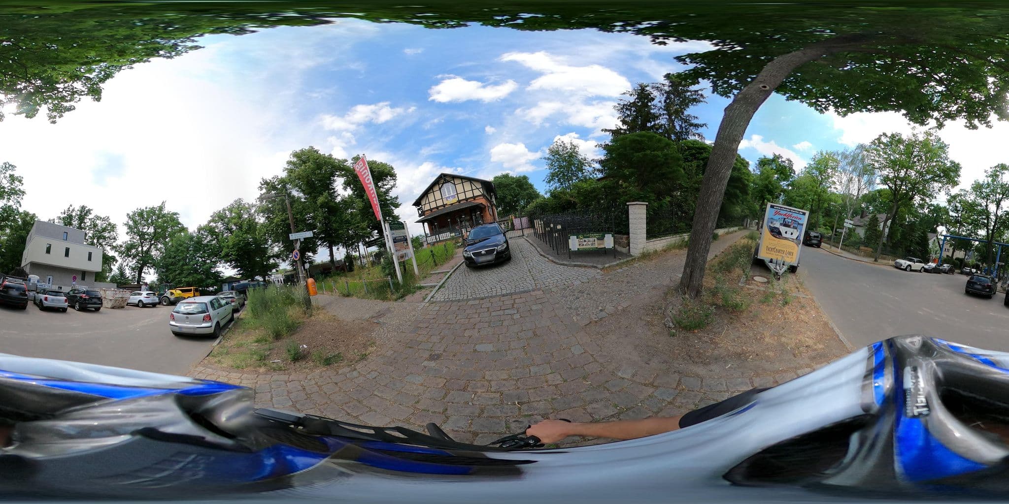 Street view near Historisches Fährhaus, Grünau — © eserte (CC BY-SA · Mapillary)